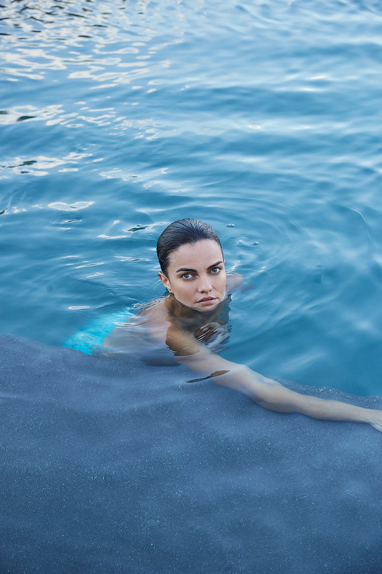 THE REVERLRIE_14024.jpg