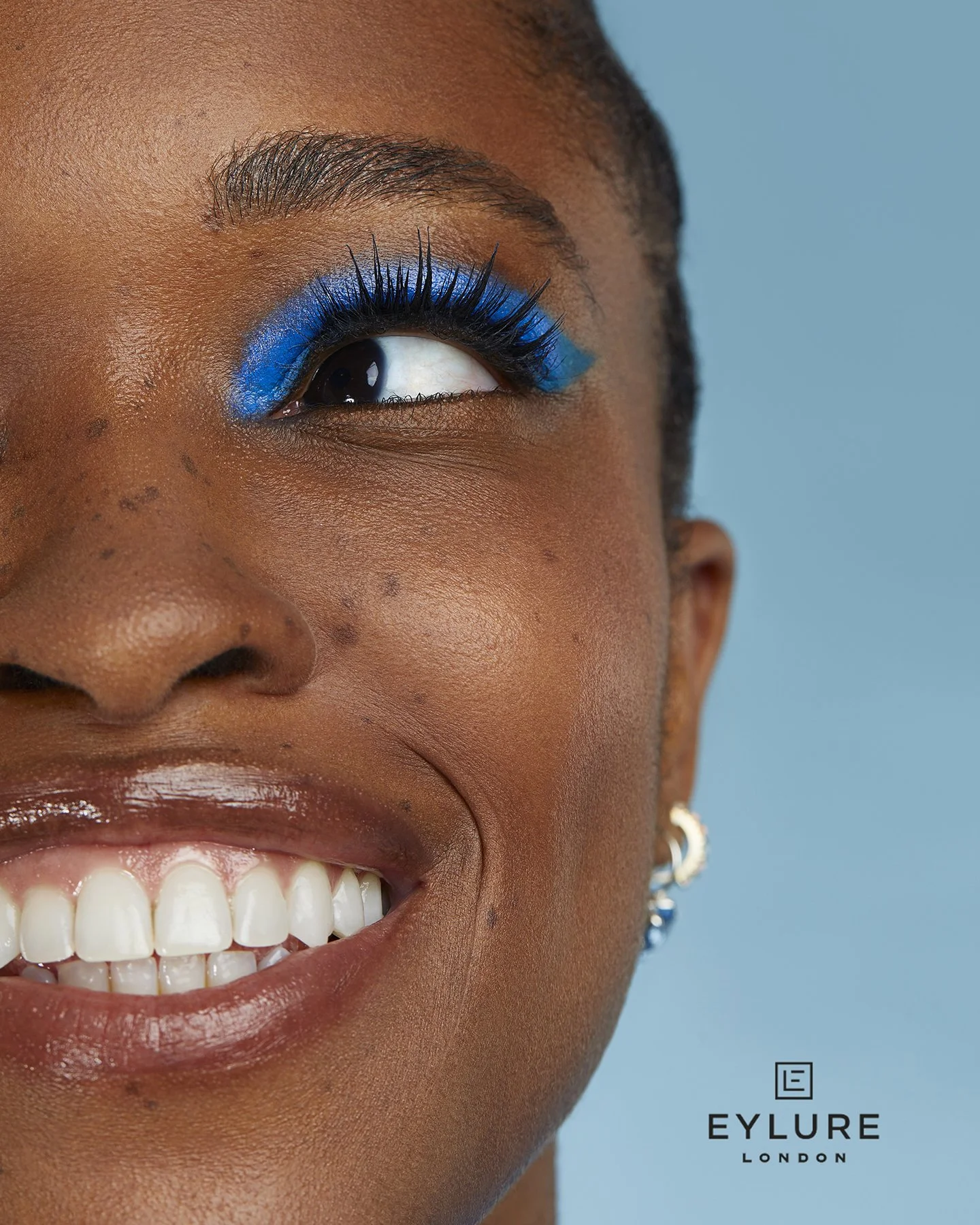 504_Eylure_AW2515280 rlogo copy.jpg