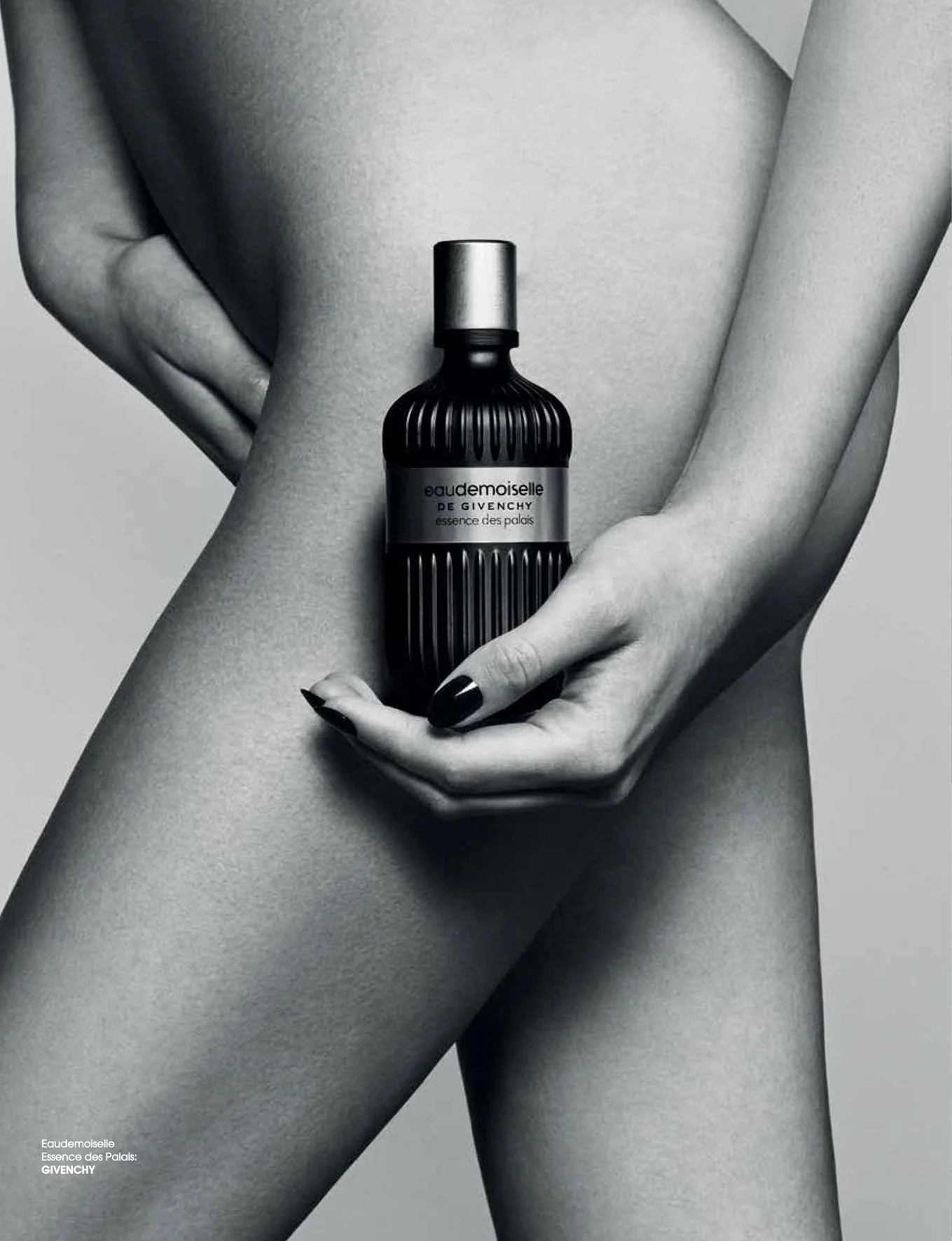 Luxure-Perfume-5.jpg