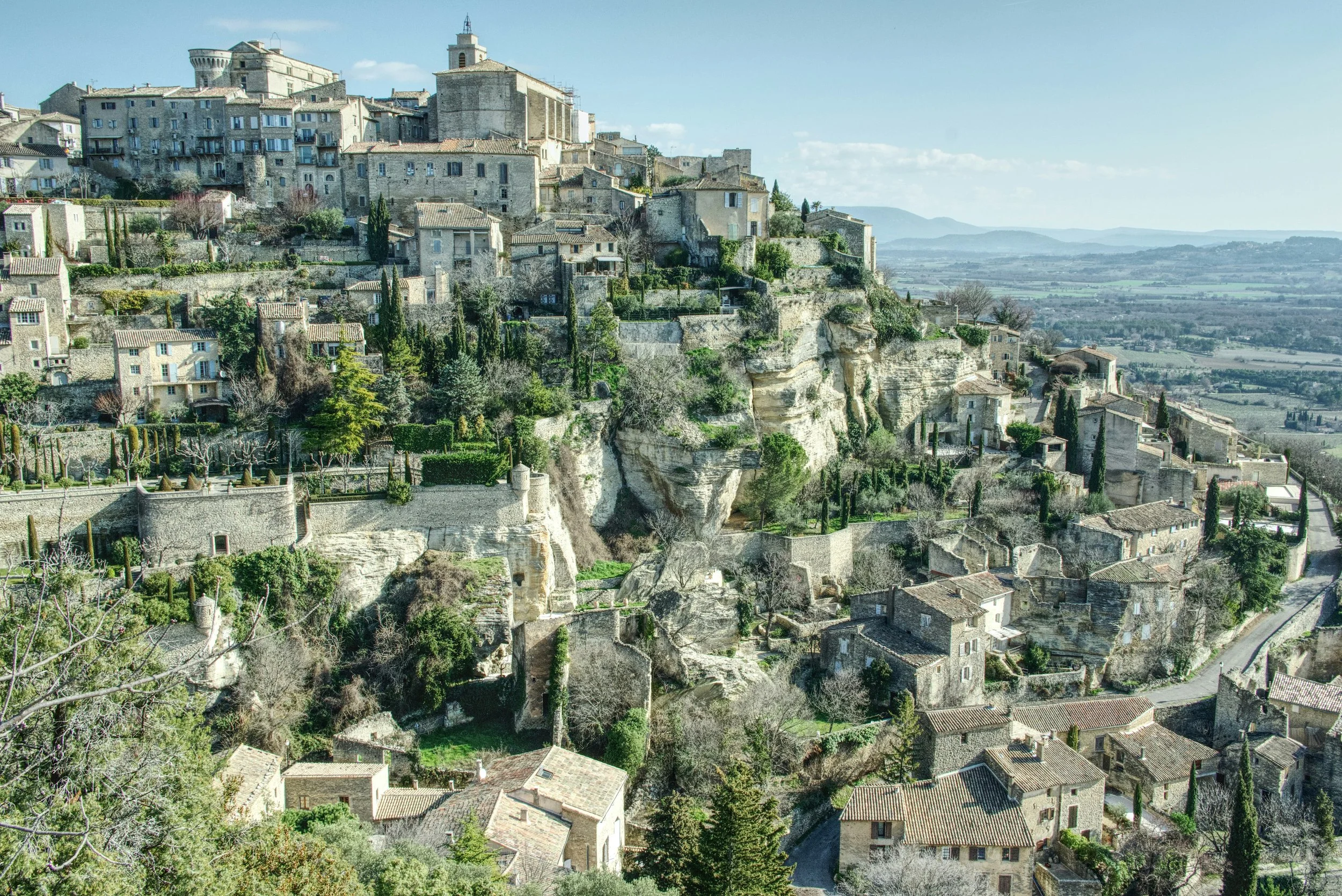 THE MOST BEAUTIFUL VILLAGES OF THE LUBERON, AND HOW TO CHOOSE