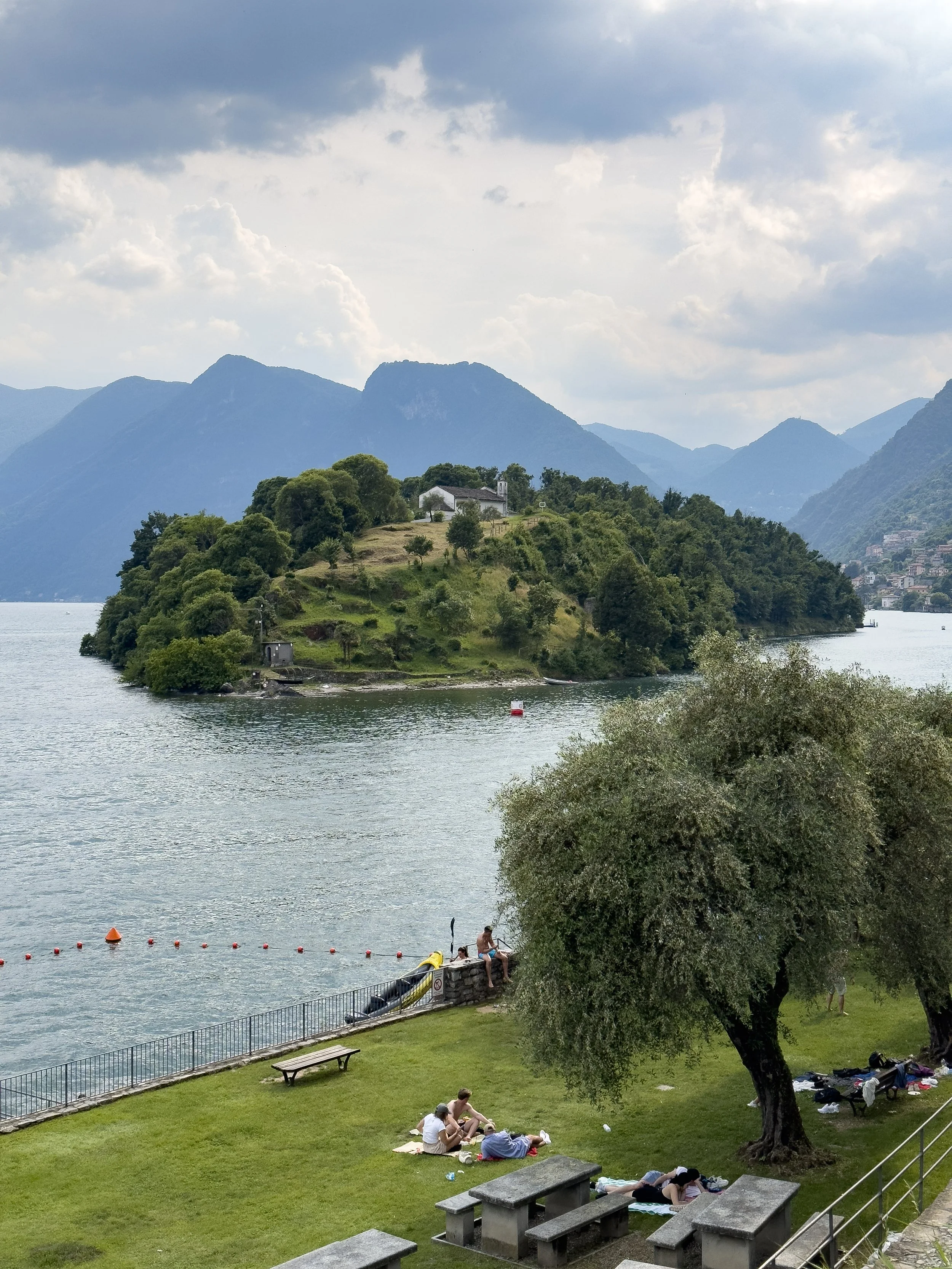IMG_7009 Small Lake Como village.jpg
