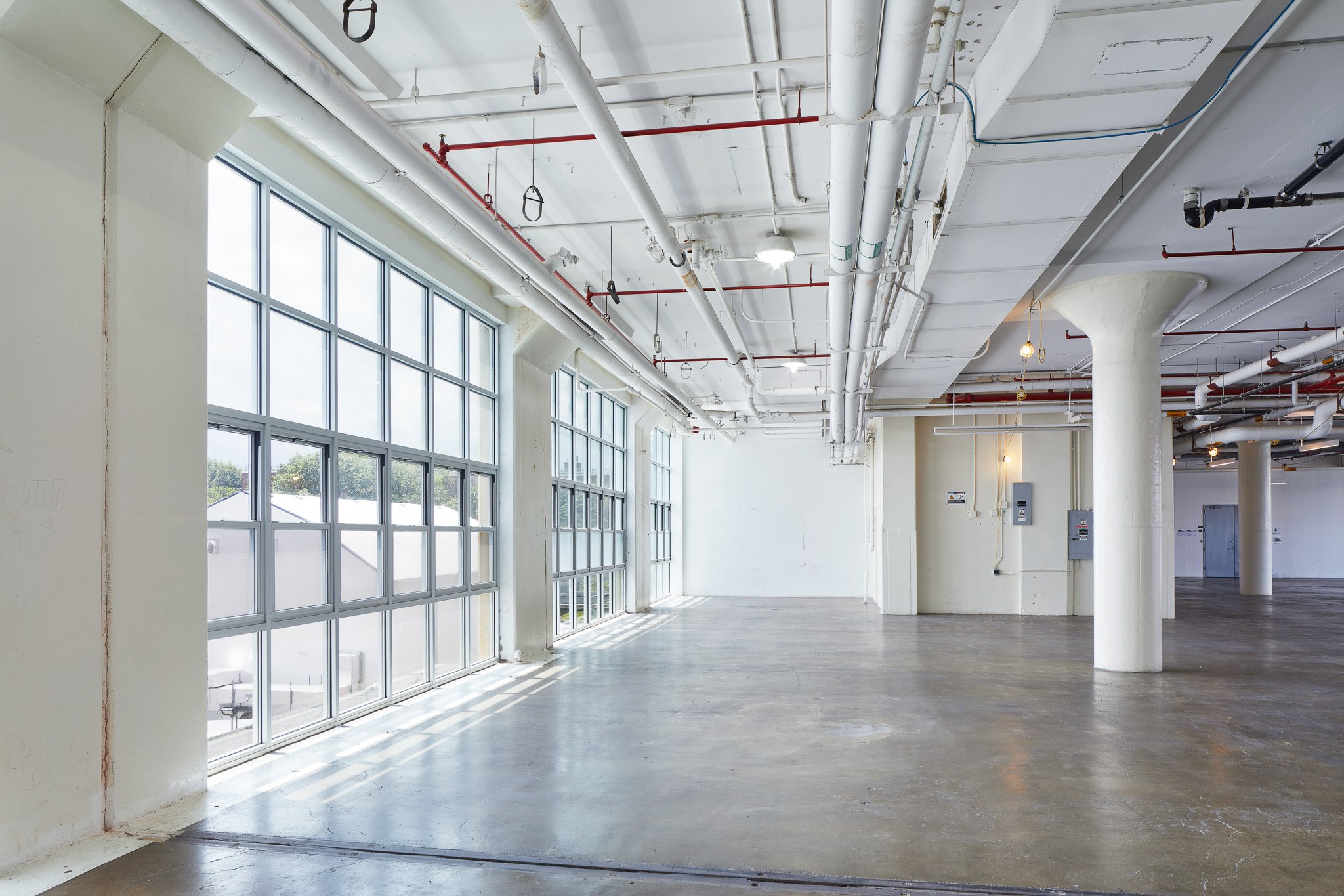 18_MIKIKO KIKUYAMA_630 Flushing_Interior 07_BROMLEY CALDARI ARCHITECTS.jpg