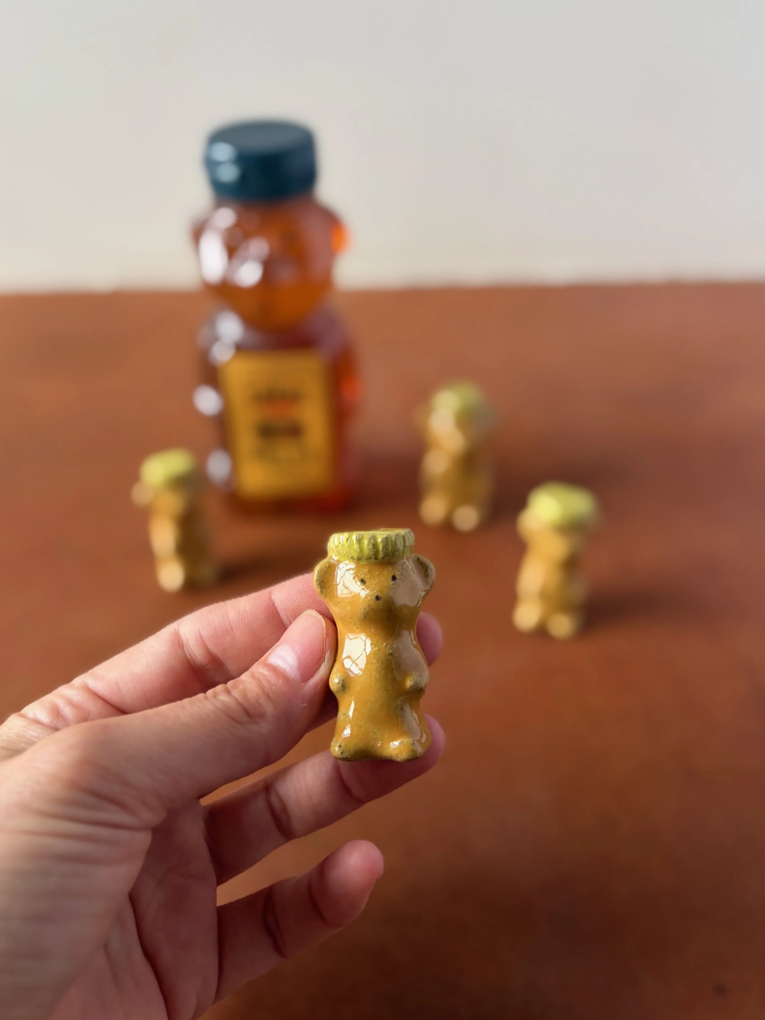 honey_bear_magnet_in_hand.jpeg