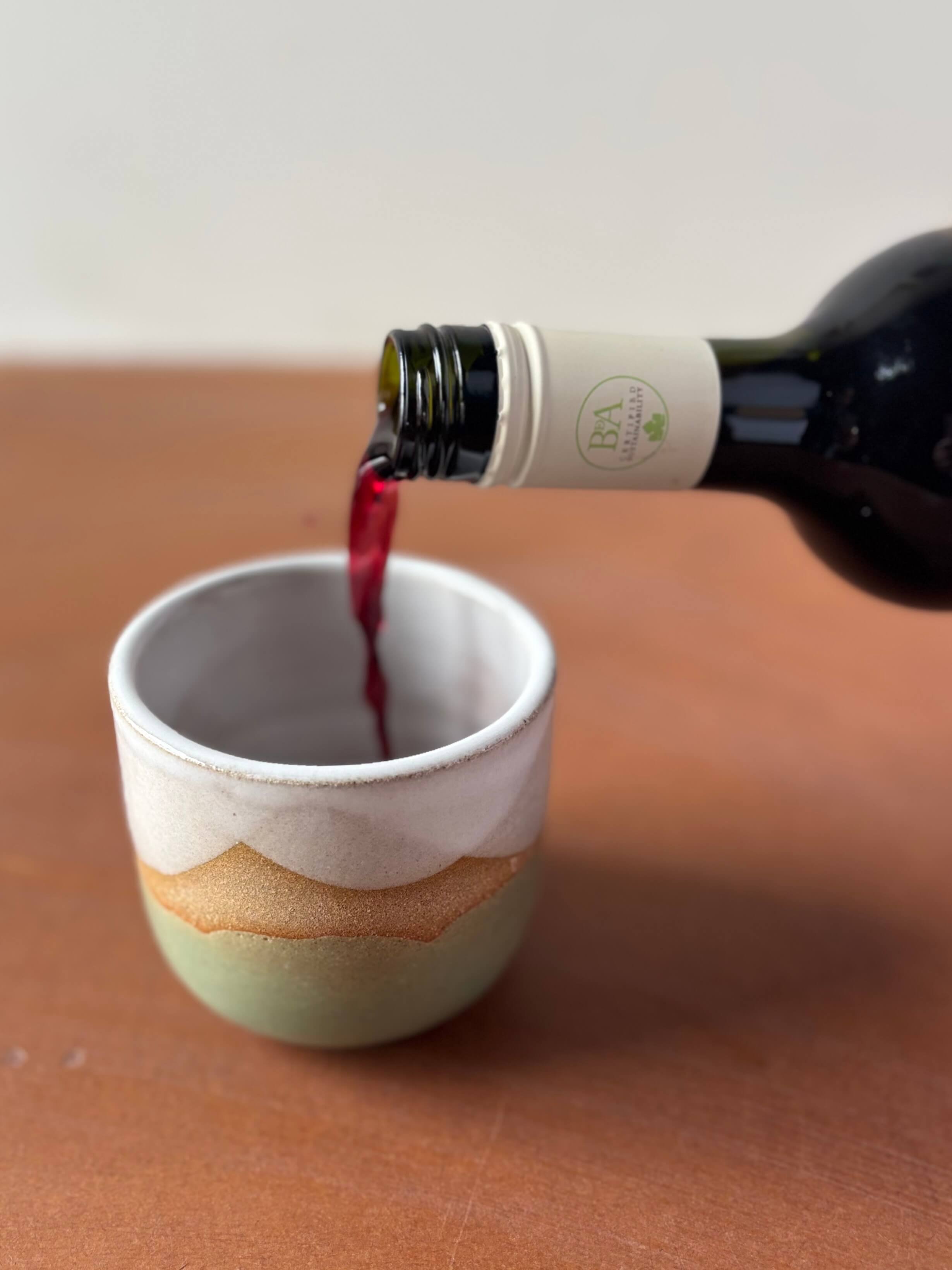 wine_cup_lagoon_pour.jpeg