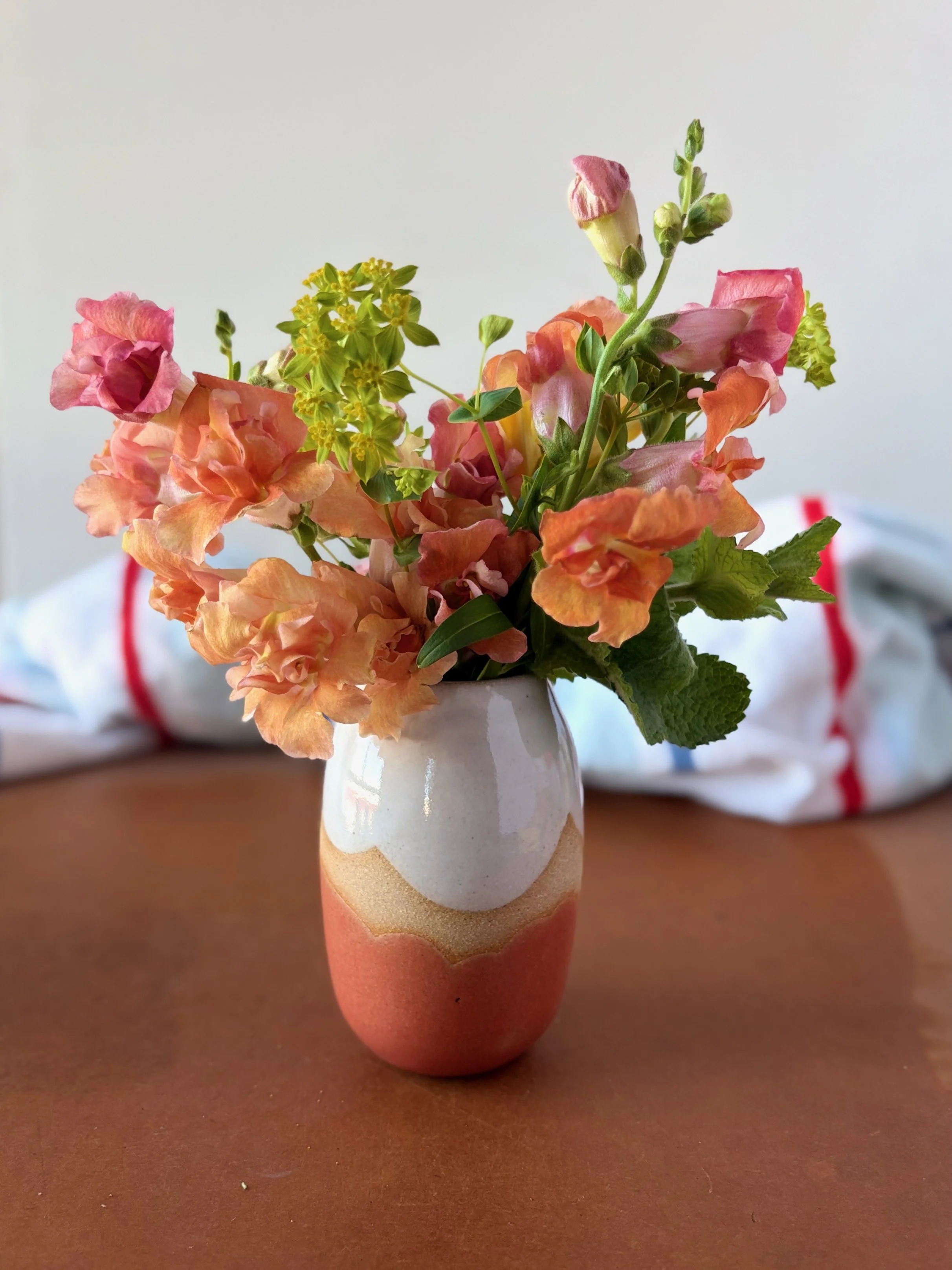 cinnabar_horizon_budvase_styled.jpeg