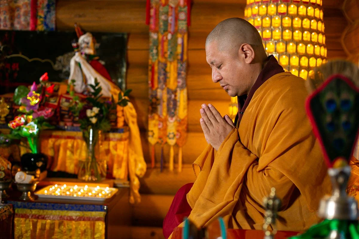 Rinpoche-4.jpg