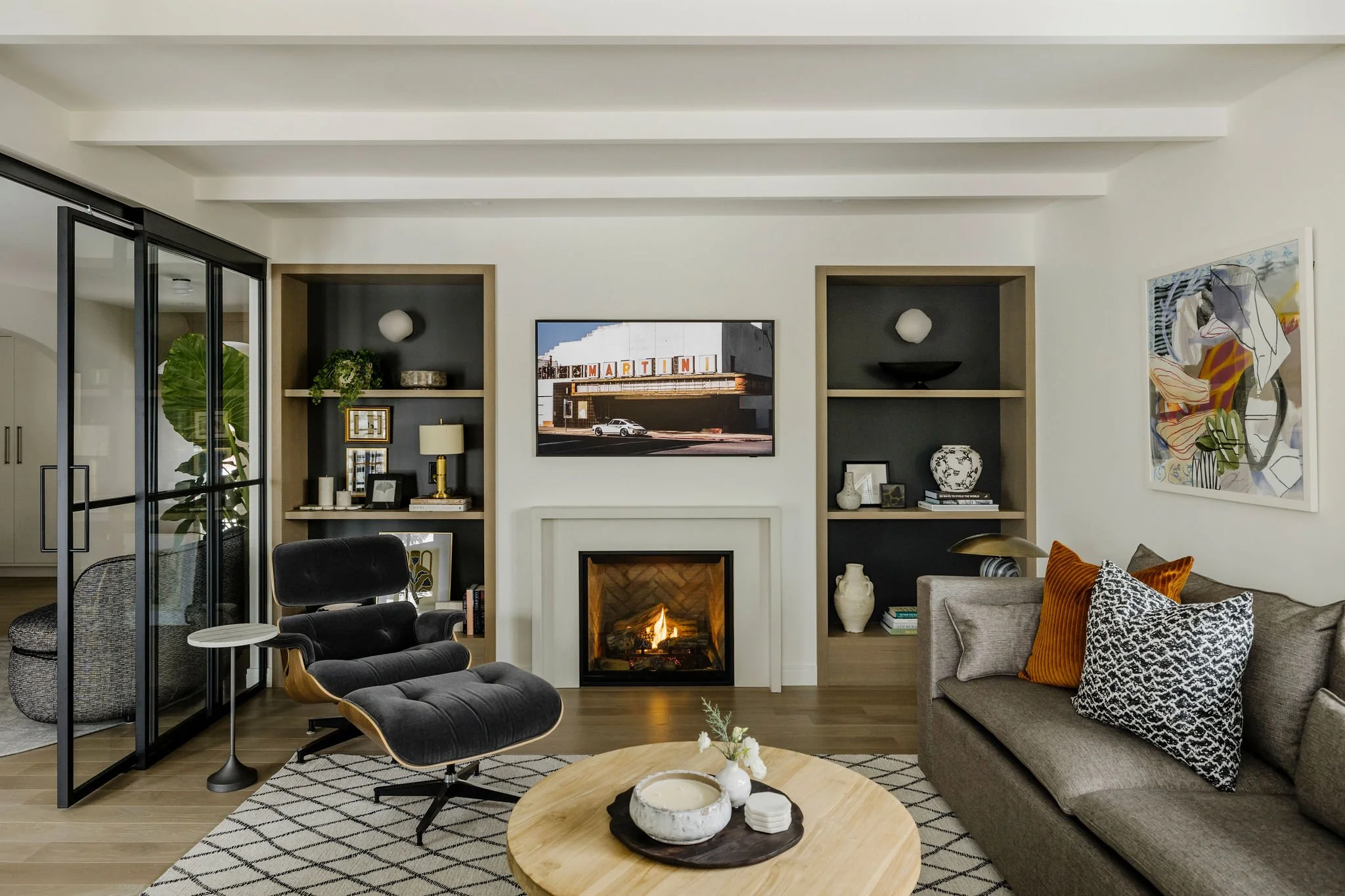  Contemporary Living Room Interior Design, Scarboro Bungalow, Calgary Interior Designer Nyla Free Designs, Michelle Johnson Photography. 