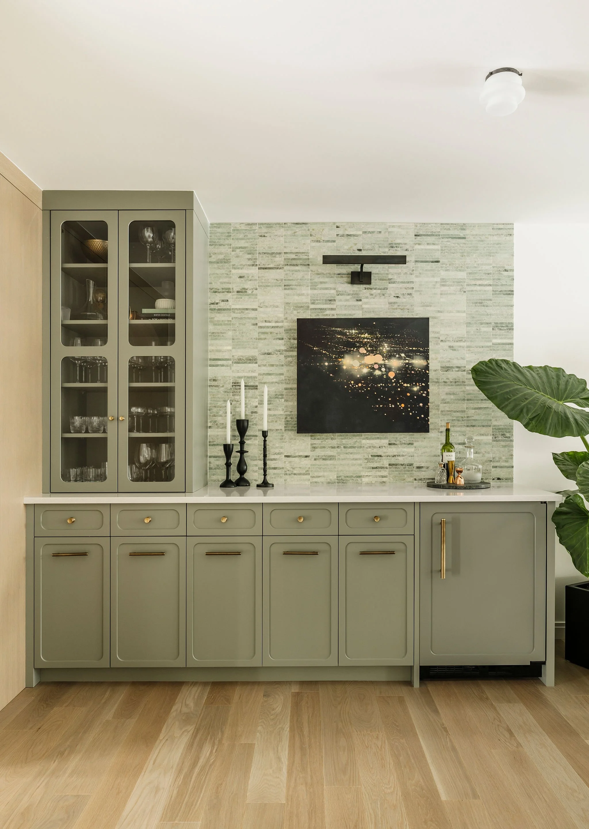  Contemporary Bar Interior Design, Scarboro Bungalow, Calgary Interior Designer Nyla Free Designs, Michelle Johnson Photography. 