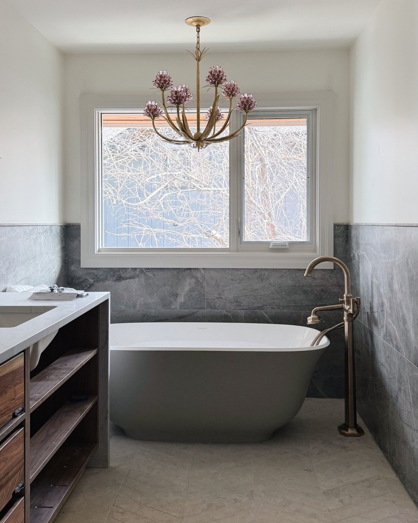 We are almost there! Even though things are still in progress I couldn&rsquo;t help share a BTS as well as the before photo. I had forgotten what the ensuite looked like pre construction and was blown away when I pulled up the original image. 

There