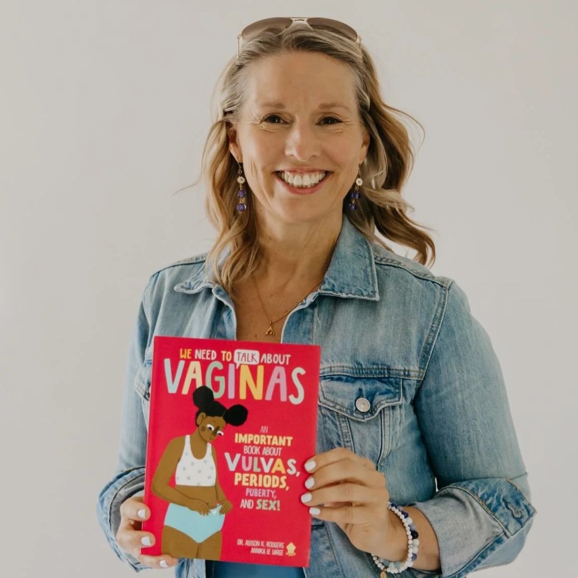 Get To Know Kristen Parise, BSc MSc BHScPT, Blueberry Therapy Pelvic Health &amp; Pediatrics | Canadian Business Owner Spotlights by Kelsey Reidl, Marketing Consultant.