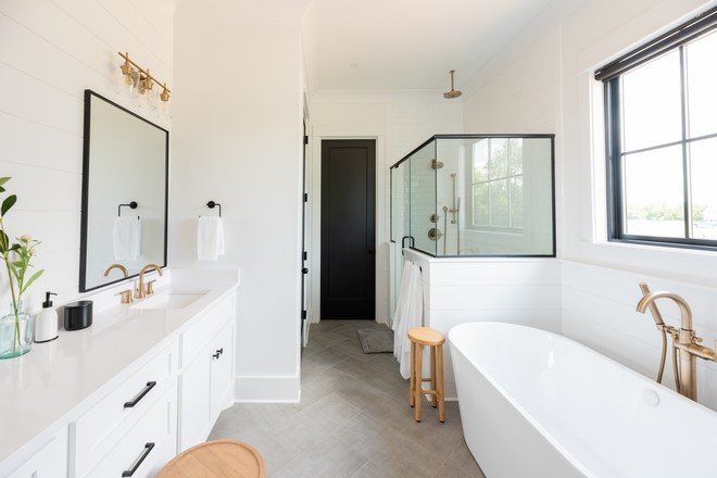 Master Bath.jpeg