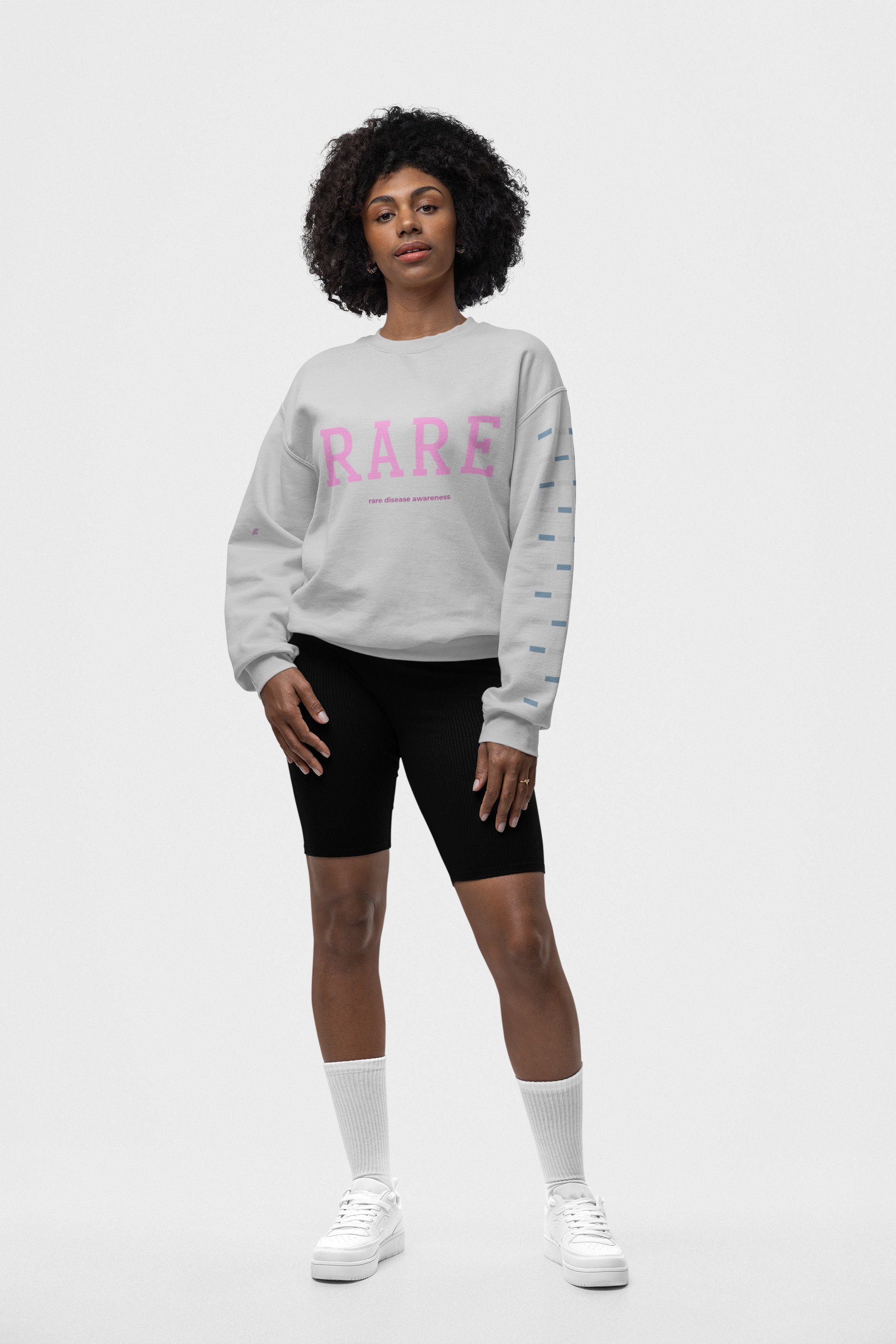 mockup-of-a-woman-with-an-afro-hairstyle-wearing-a-pullover-hoodie-from-gildan-in-a-studio-m37694.png
