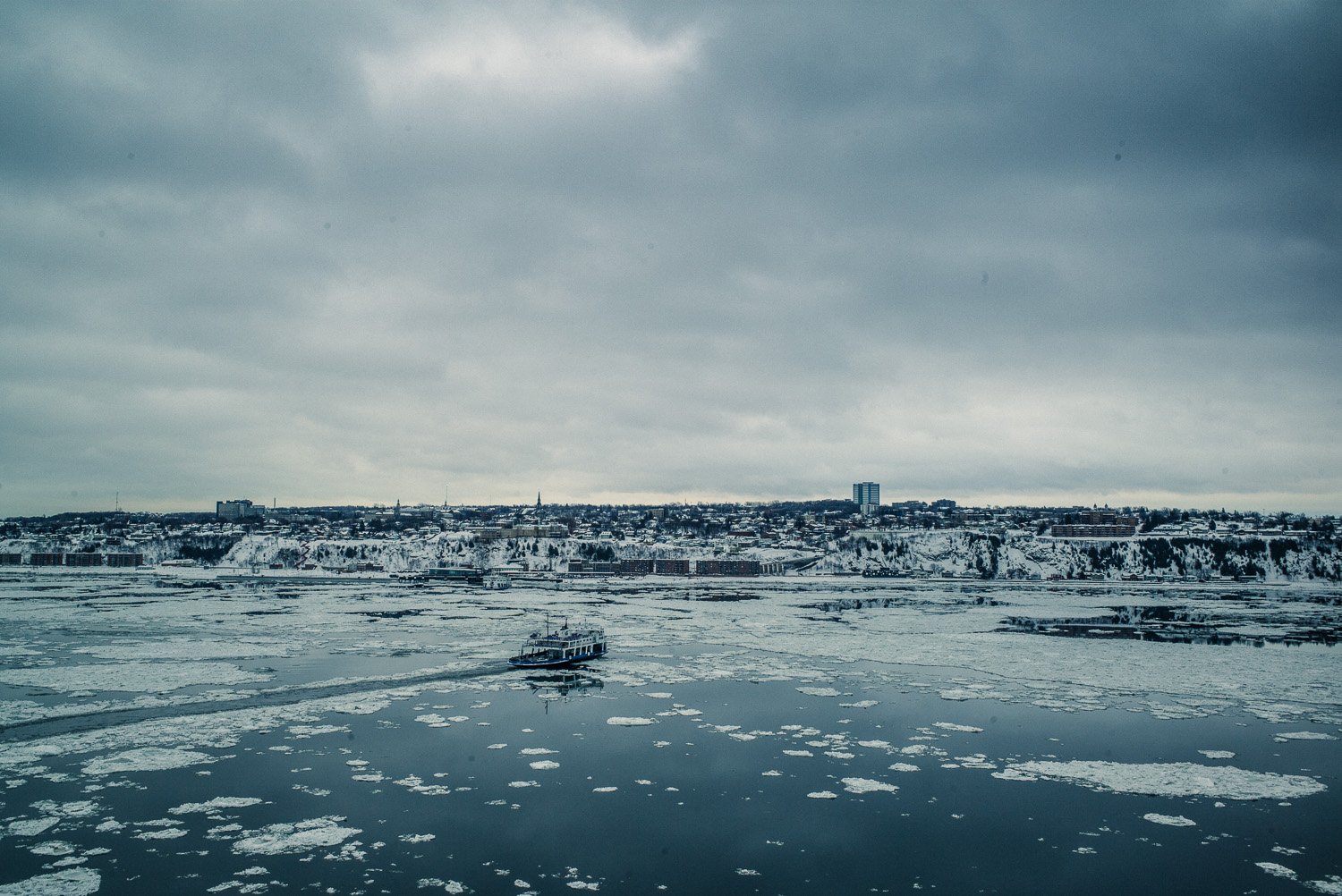 Frozen St Laurent