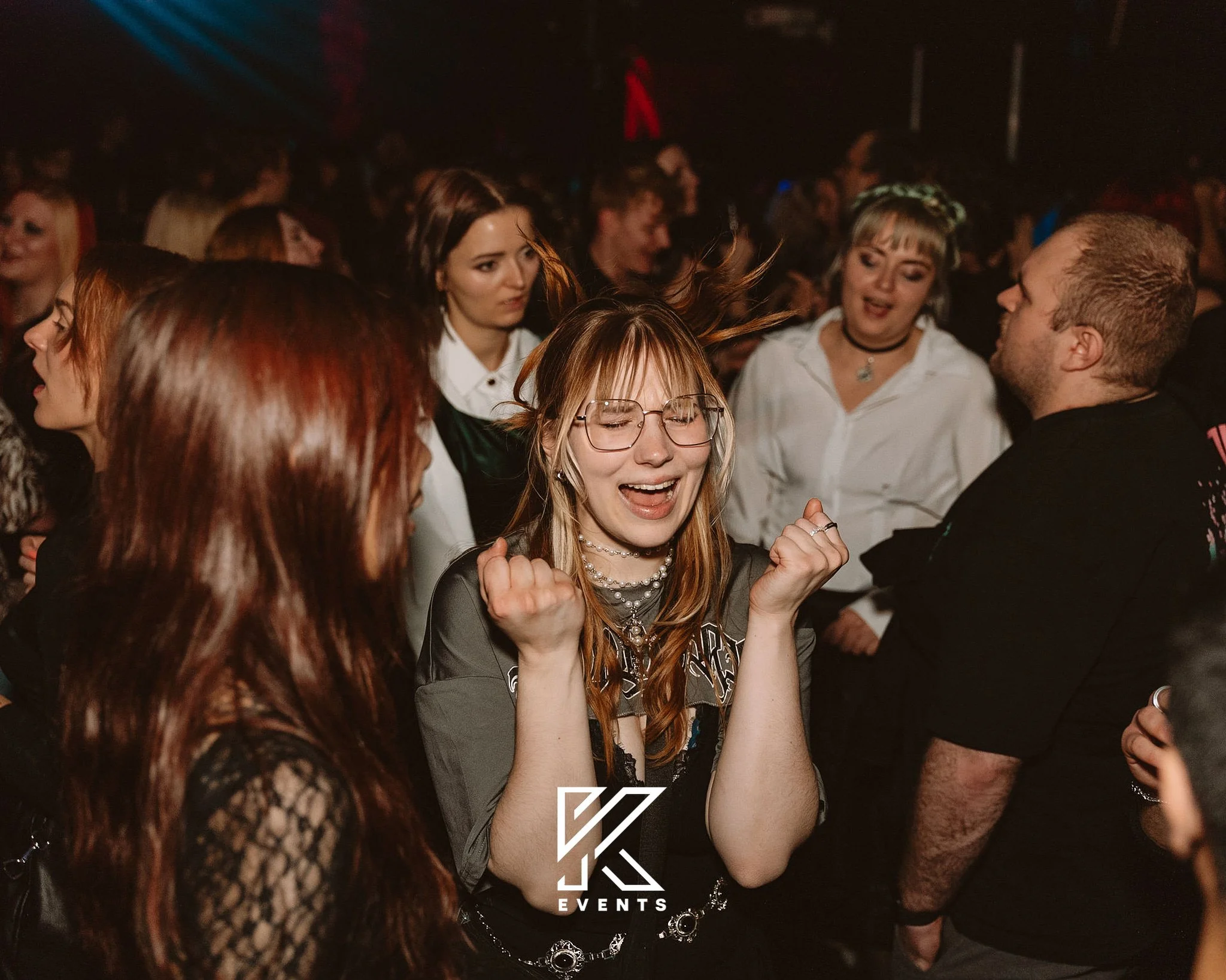 64 - kevent28-11-64.jpg