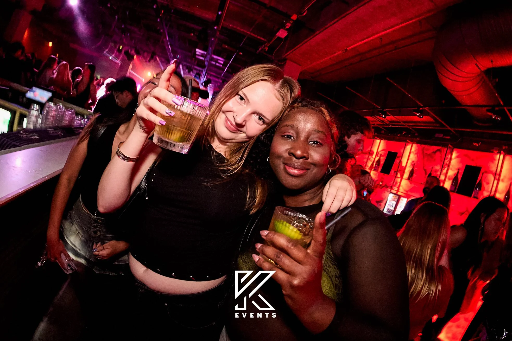 OfficialKevents - 22-08-26 - Stockholm 54.jpg