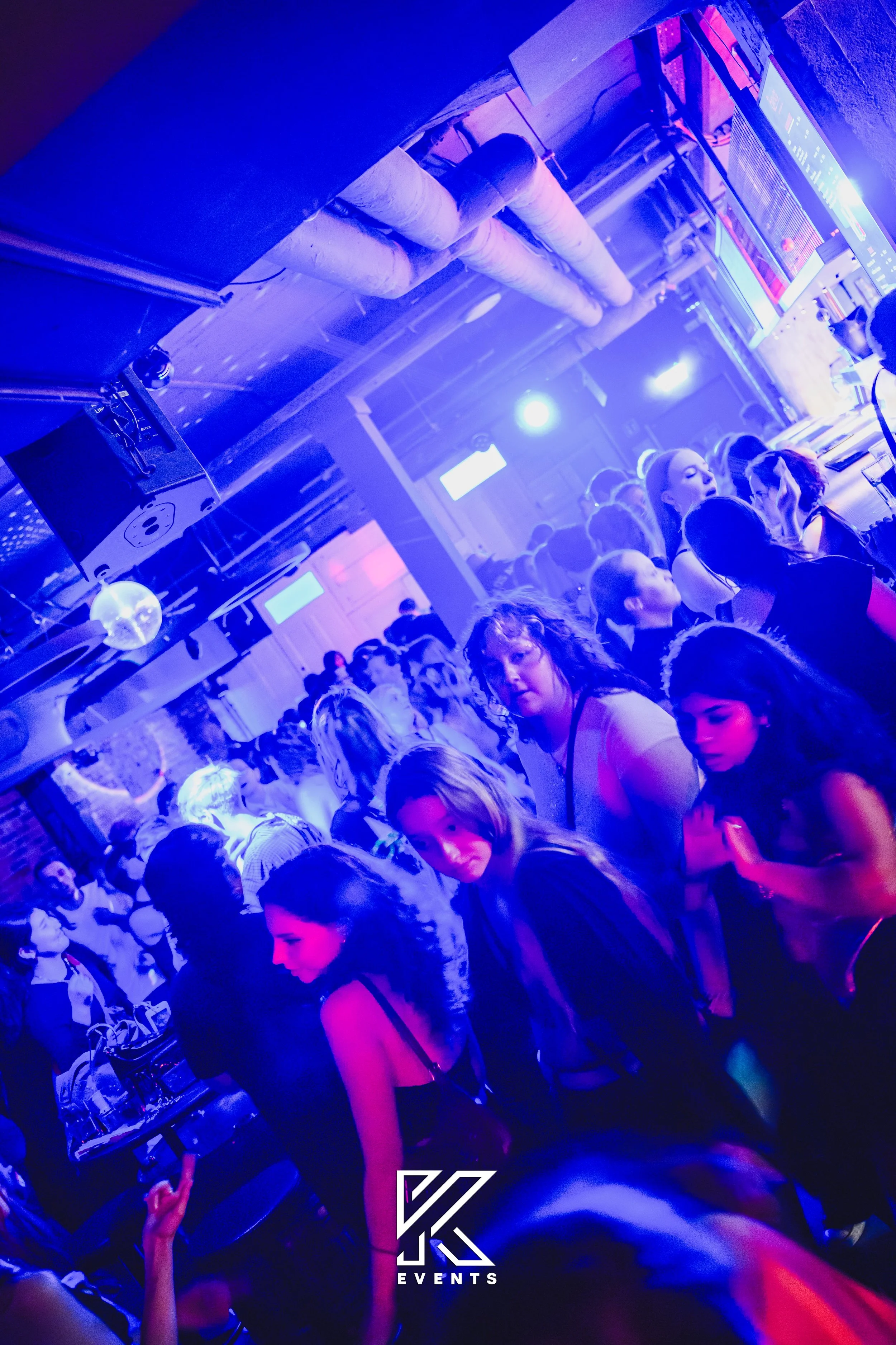 Dawid-Chmielewski_K-Events_Barfusz_074.jpg