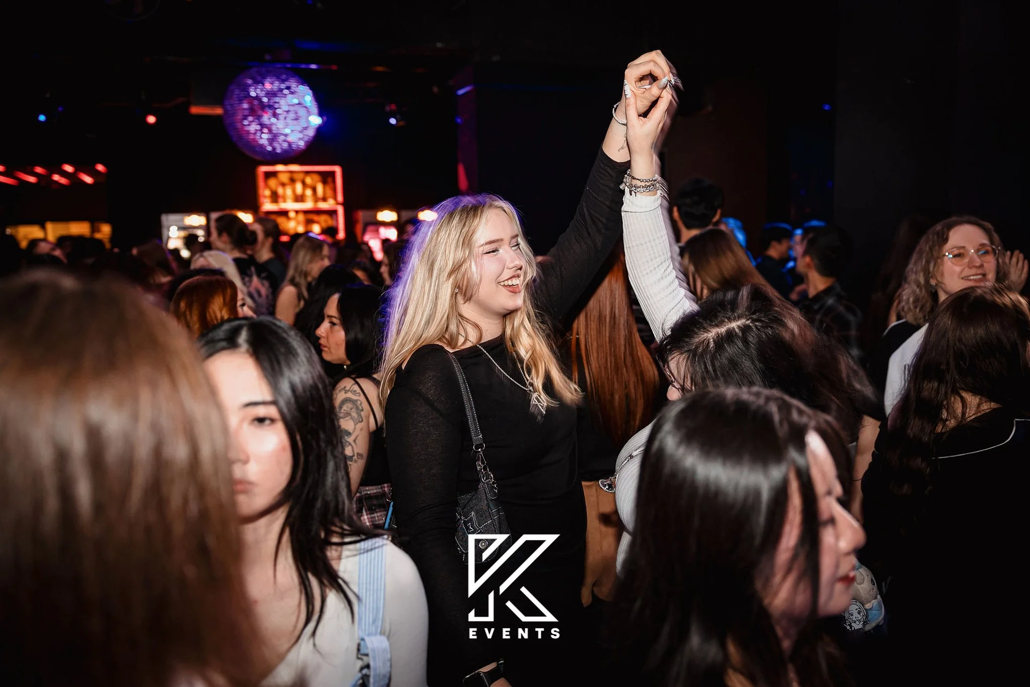 159 - 0160-kreativmedia.jpg