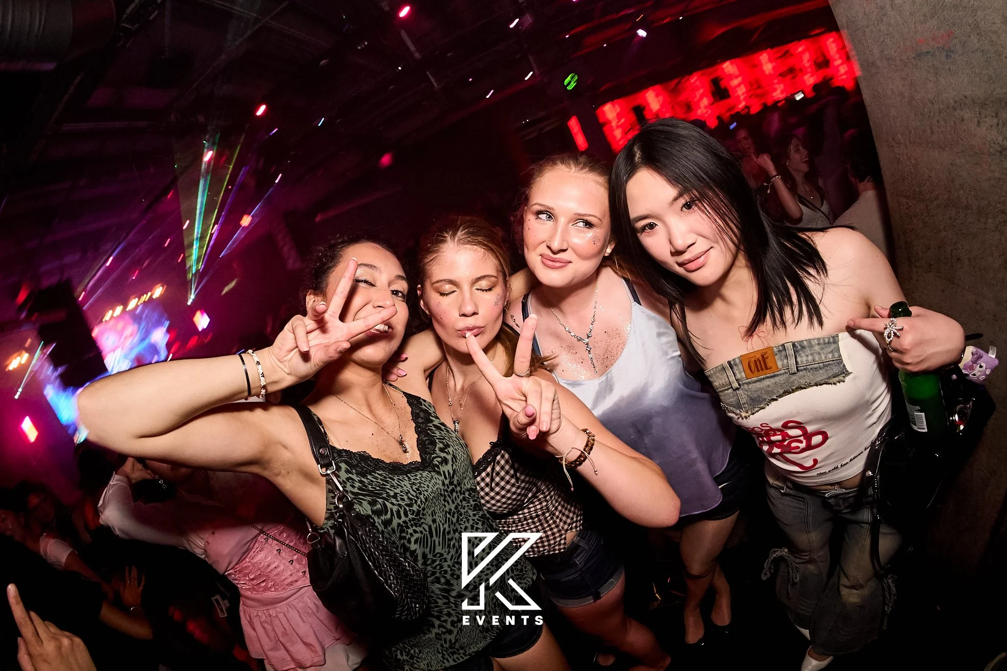 OfficialKevents - 22-08-26 - Stockholm 93.jpg