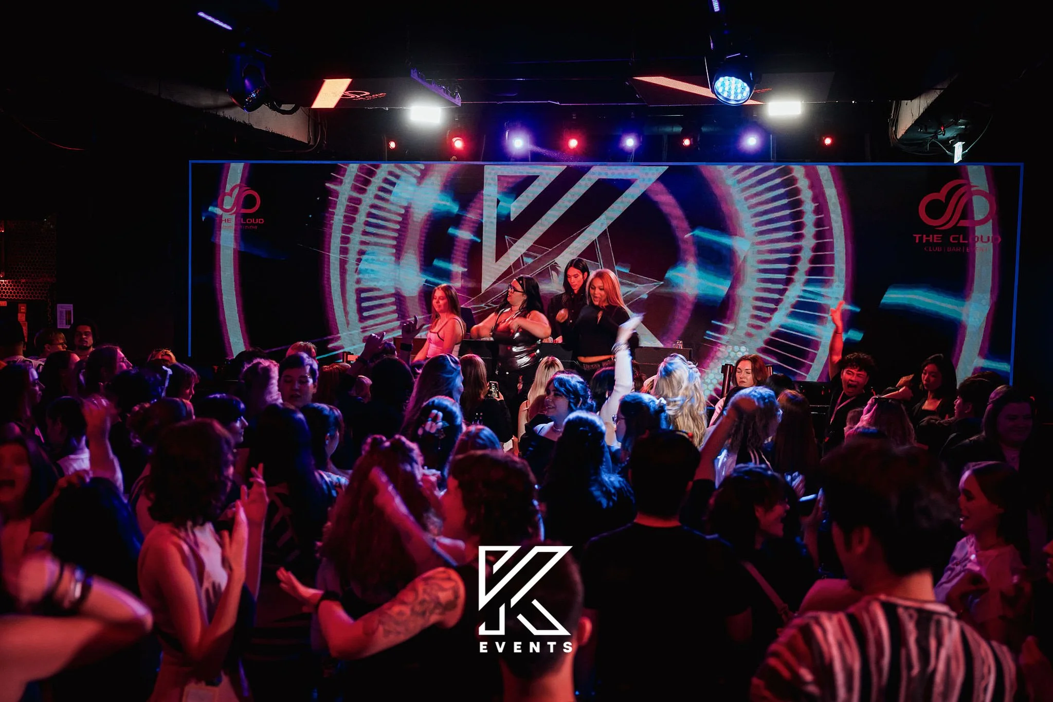 92 - 0093-kreativmedia.jpg