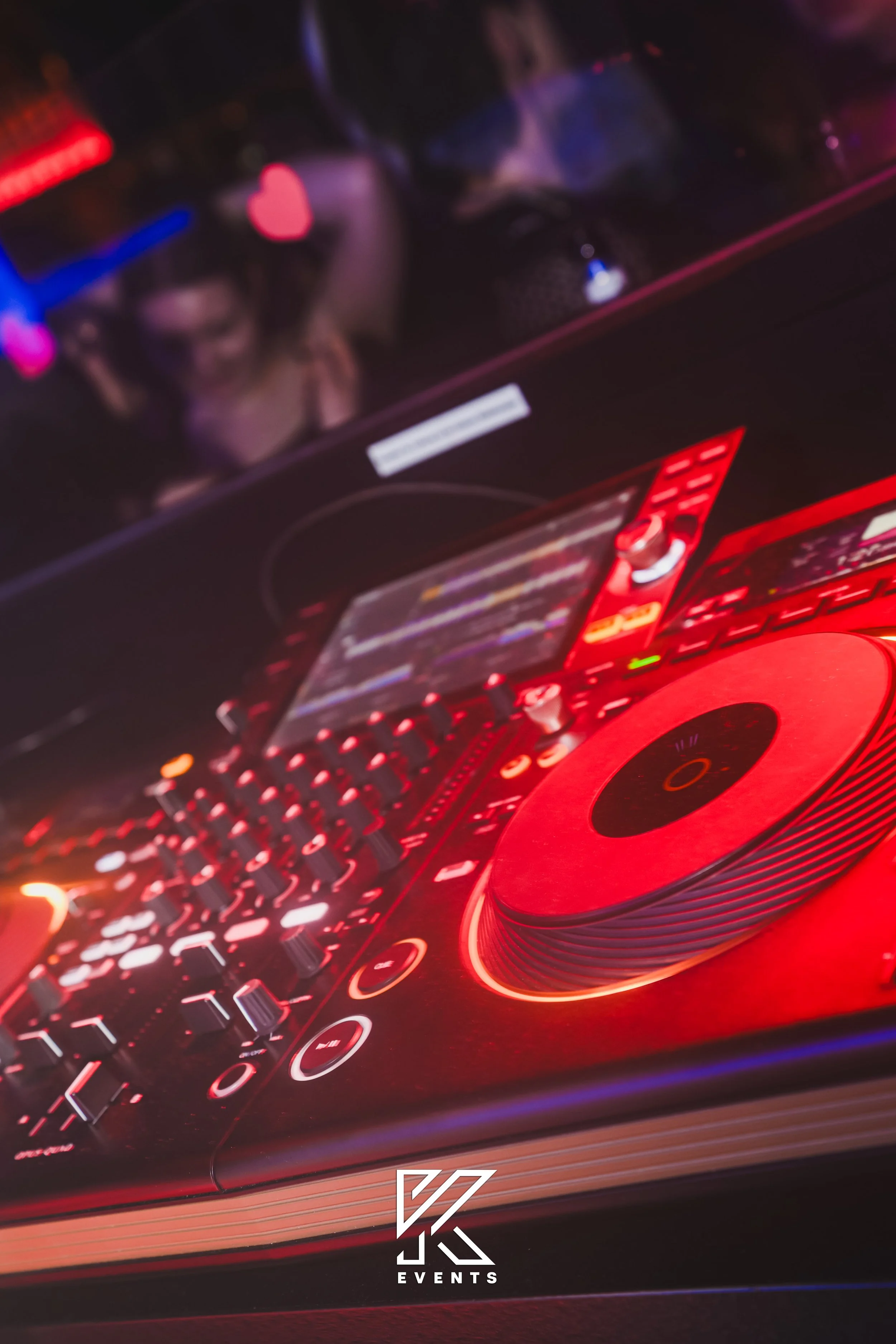 Dawid-Chmielewski_K-Events_Barfusz_003.jpg