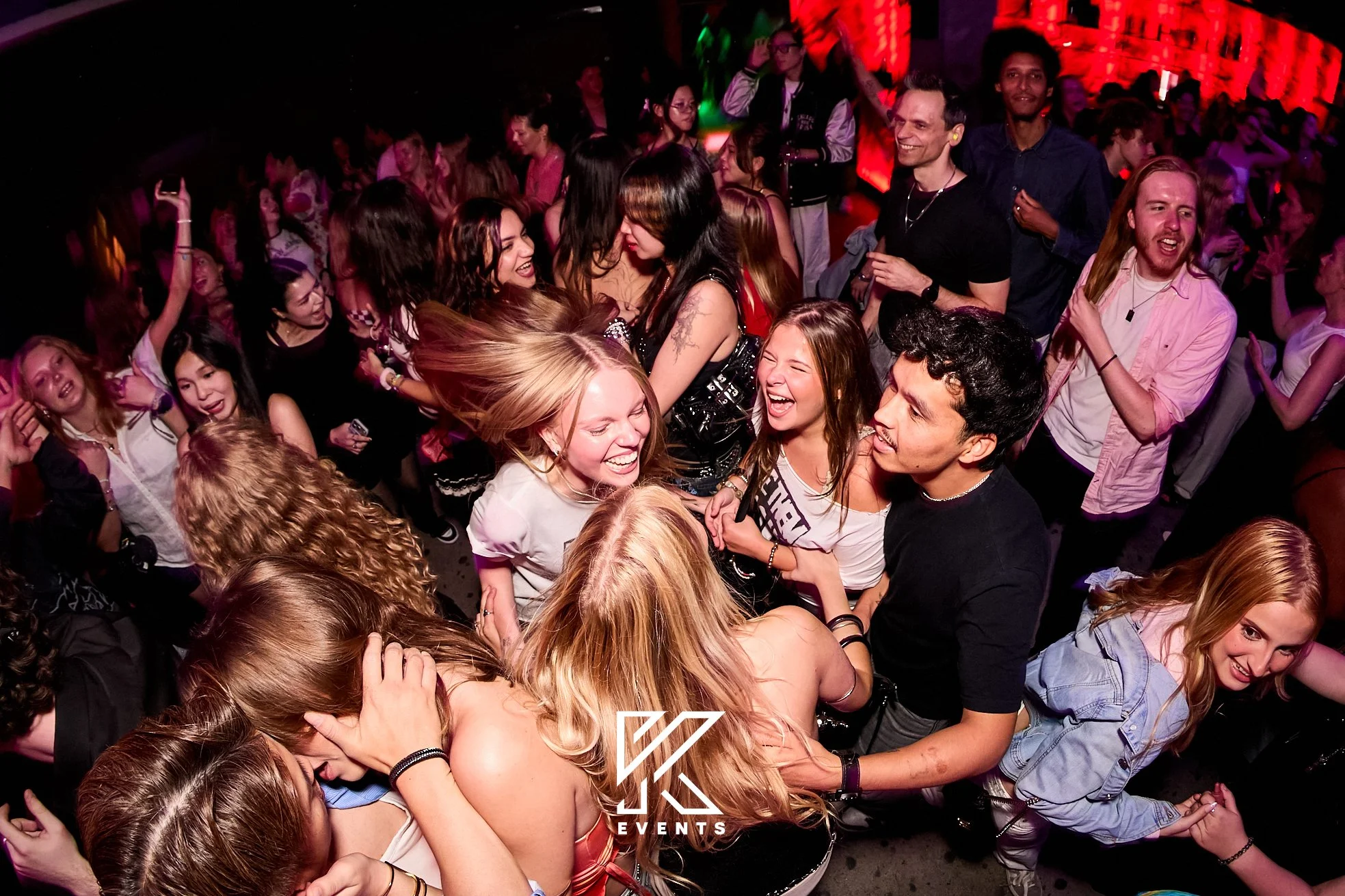 OfficialKevents - 22-08-26 - Stockholm 25.jpg