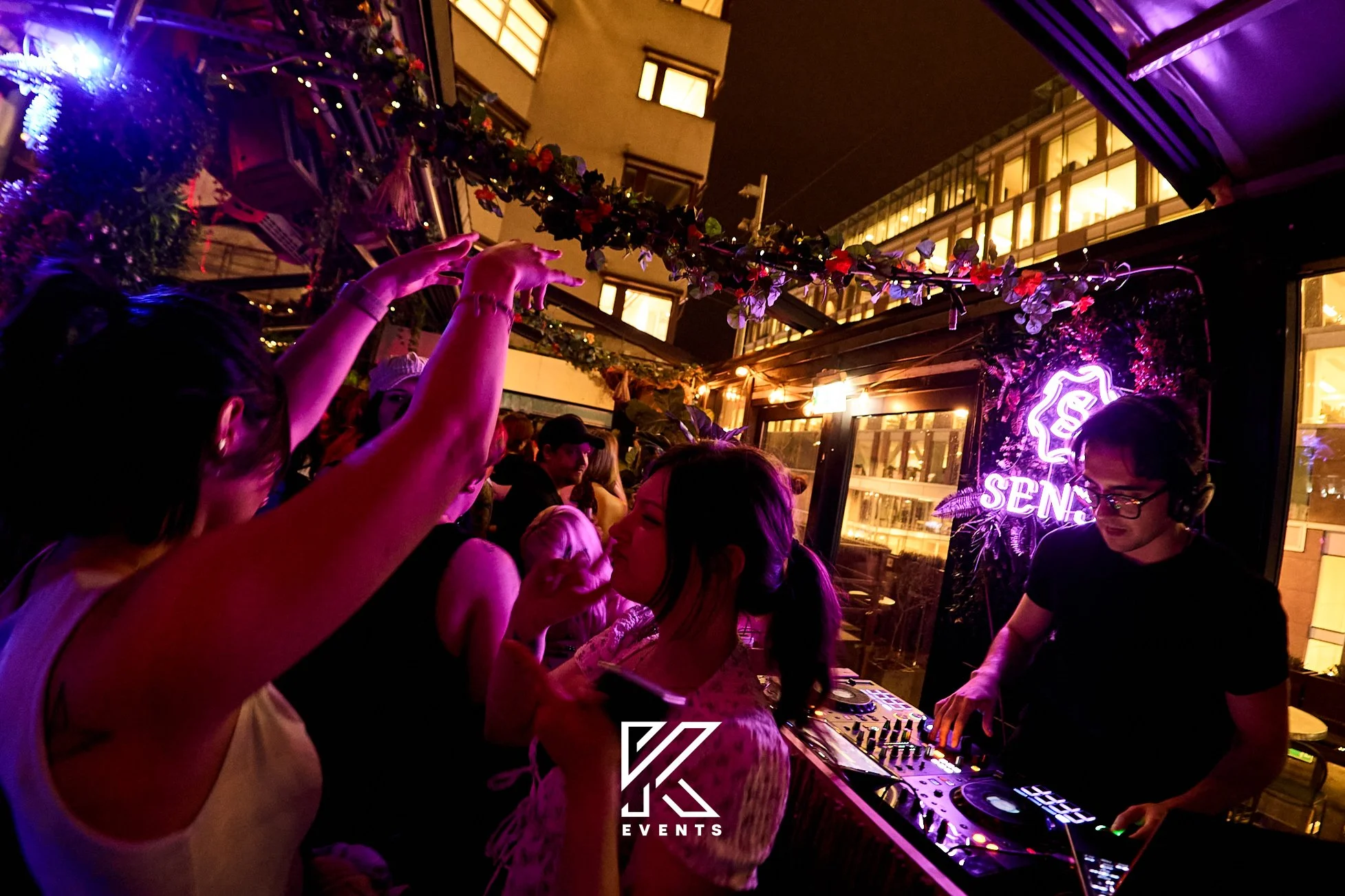 OfficialKevents - 17-04-26 - Stockholm - 03.jpg