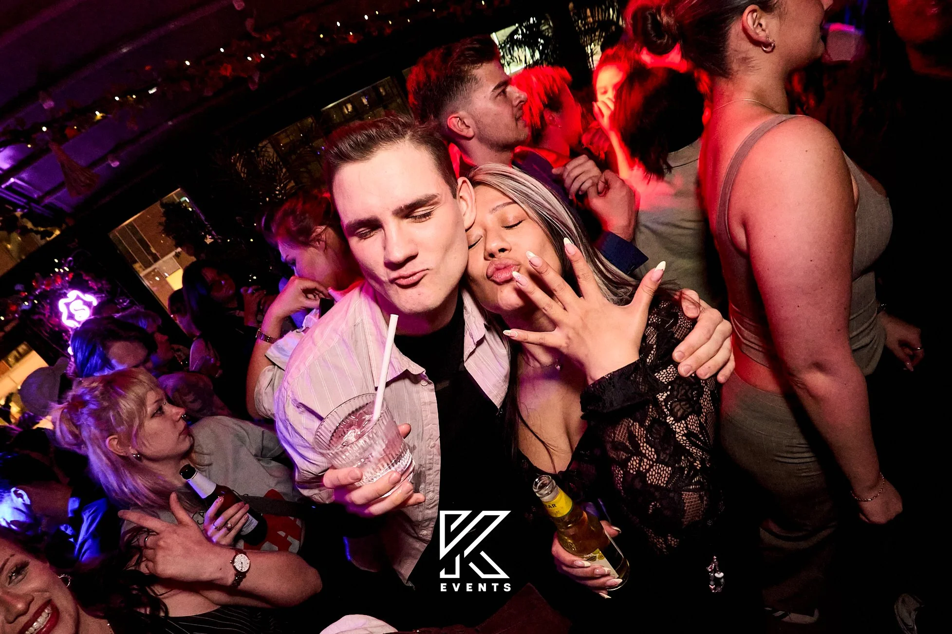 OfficialKevents - 17-04-26 - Stockholm - 43.jpg