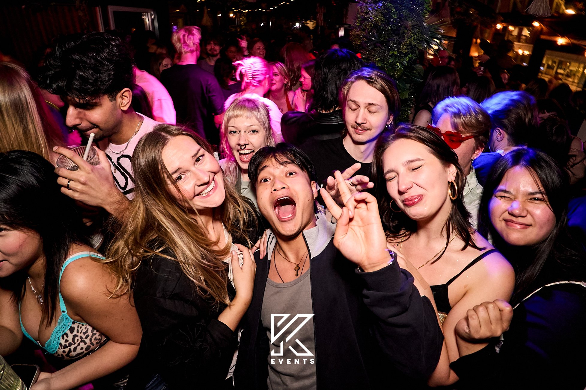 OfficialKevents - 17-04-26 - Stockholm - 14.jpg