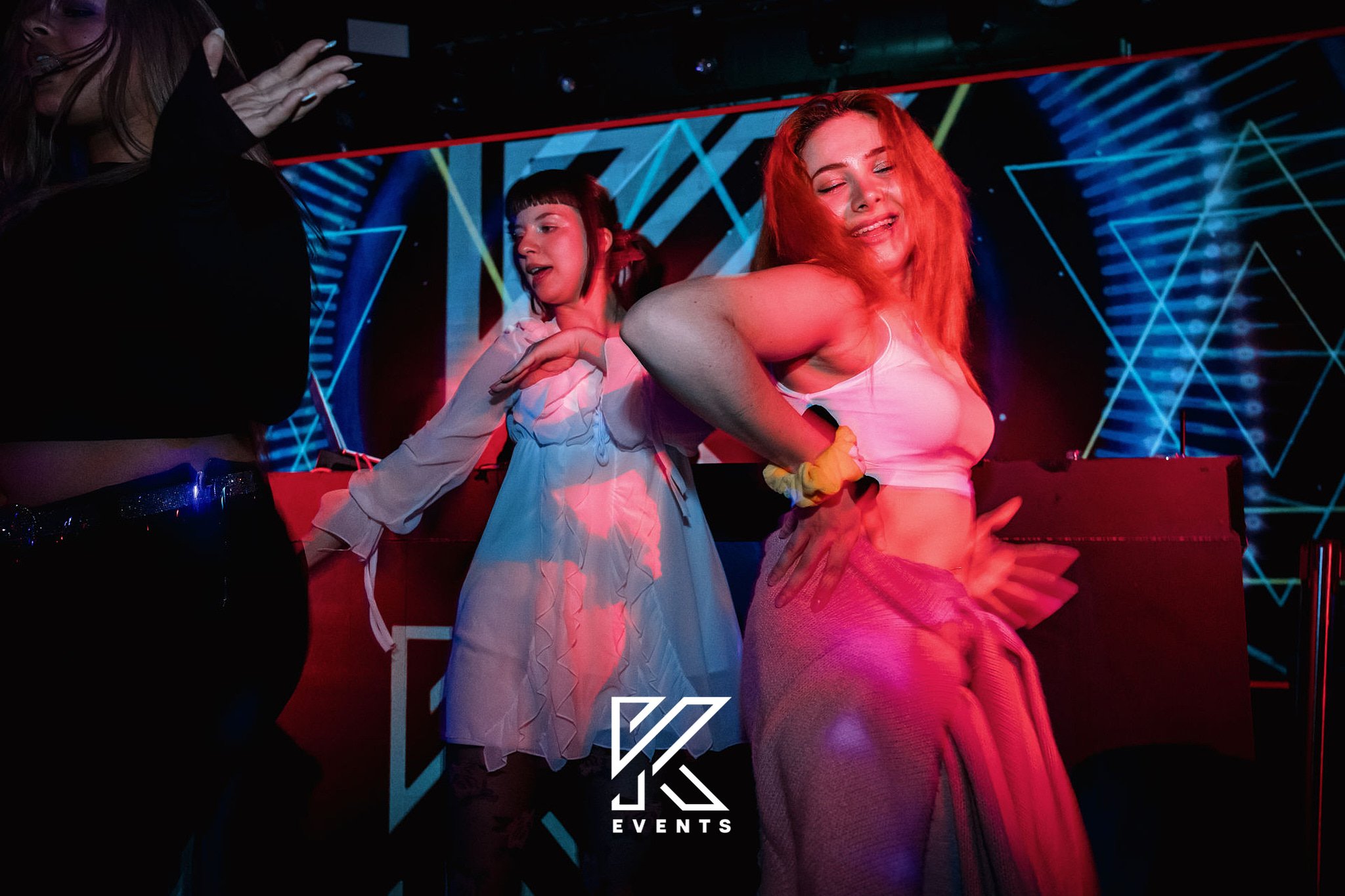 243 - 0244-kreativmedia.jpg