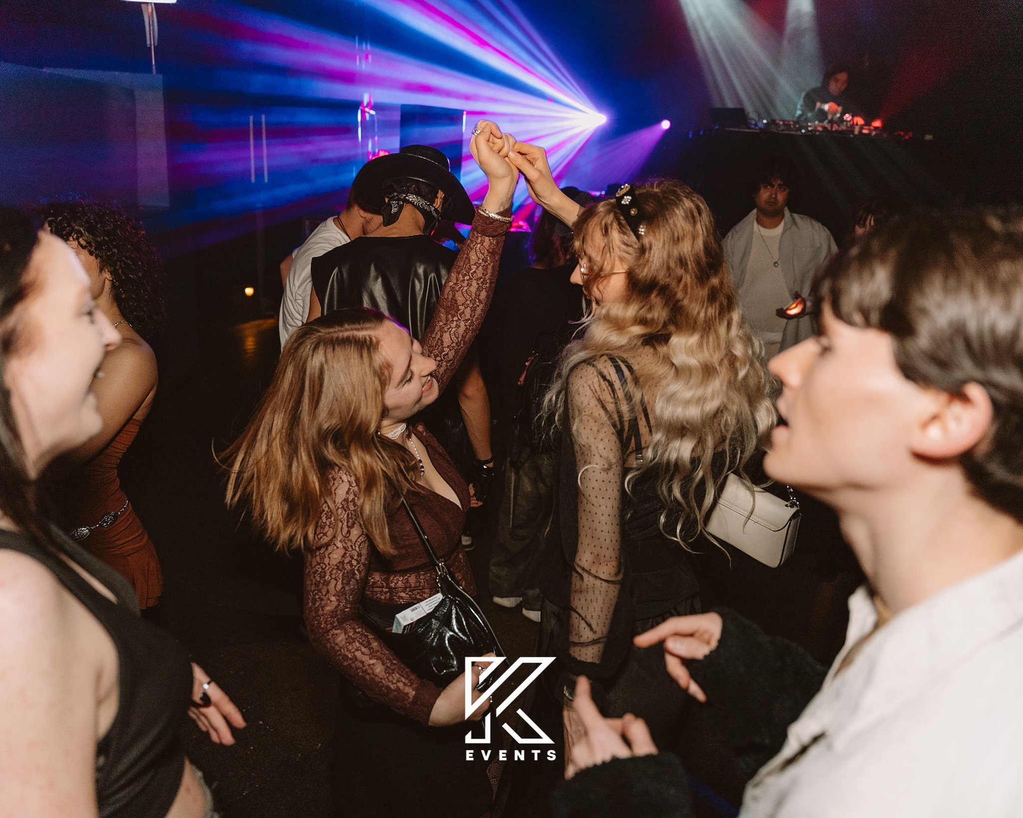 71 - kevent28-11-71.jpg