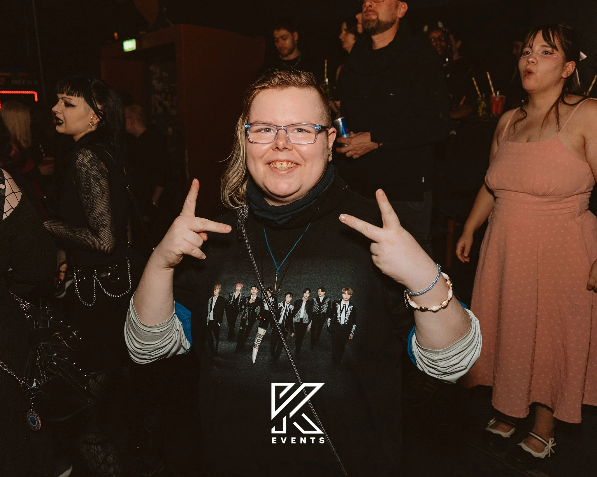 4 - kevent28-11-4.jpg