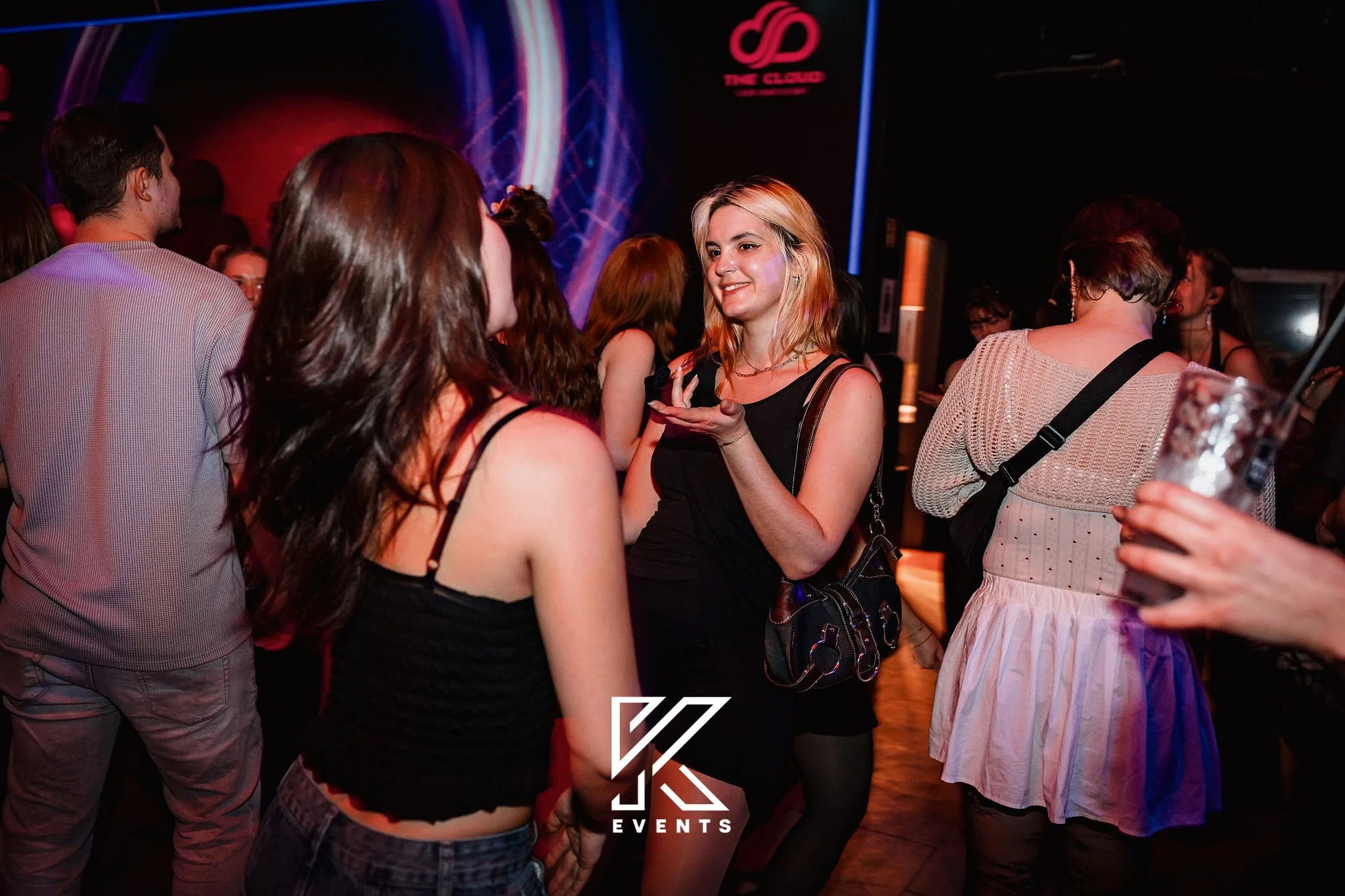 205 - 0206-kreativmedia.jpg