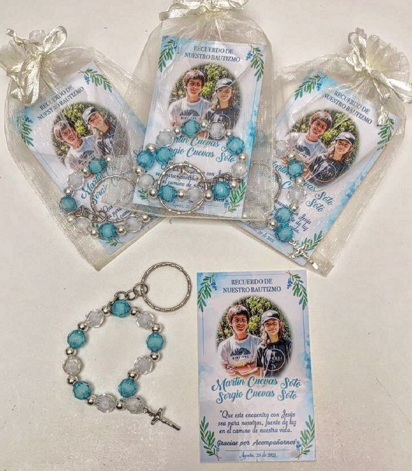 Hermosos #denarios de recuerdo para tus celebraciones. Todas las ideas en Eterno Amor Invitaciones!! 📱+569 57141600
.
.
.
.
#bautizos #comuni&oacute;n #babyshower #graduacion🎓 #religiosos #chile #souvenir