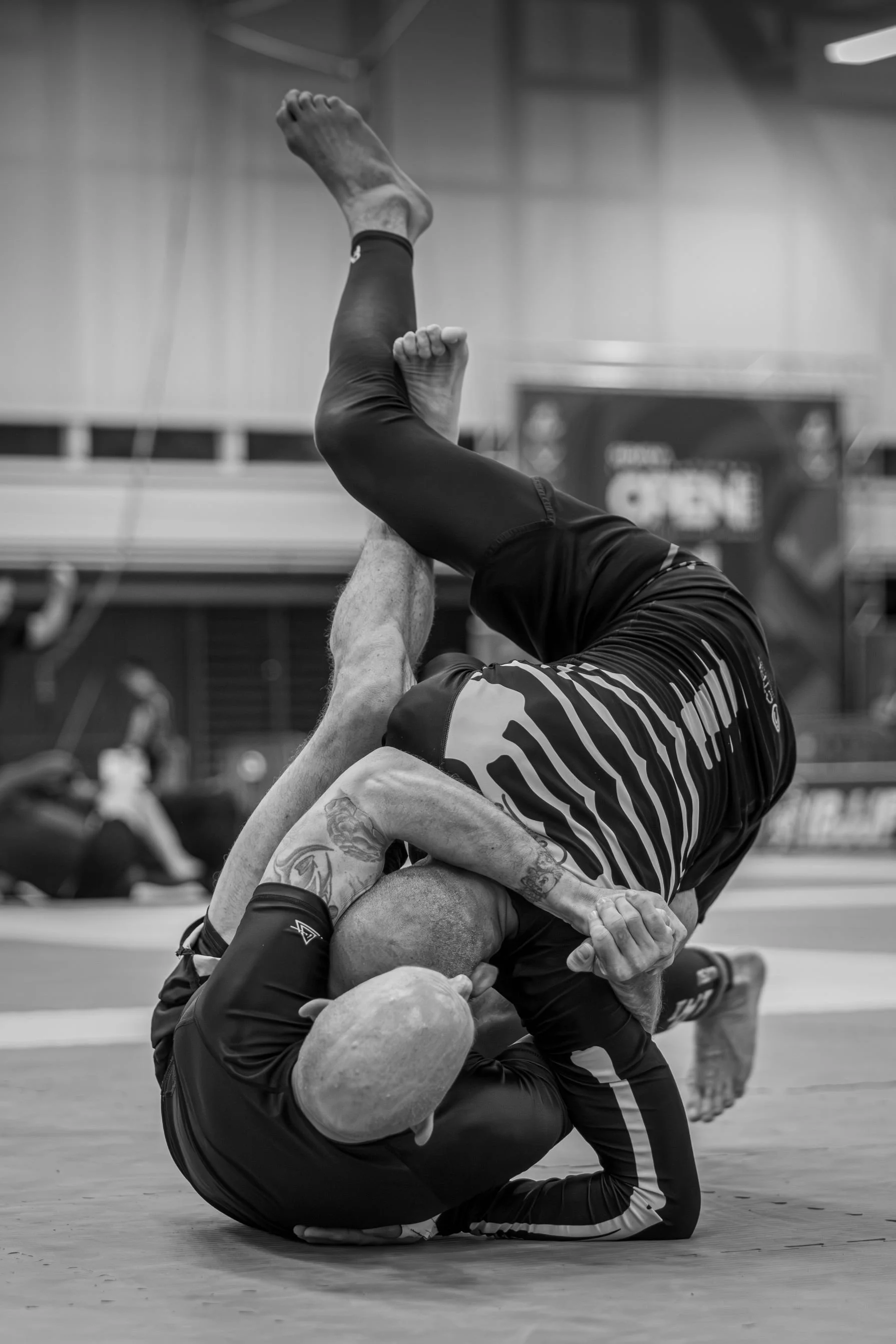 🥋 Warum Jiu-Jitsu ein Wettlauf mit der Zeit ist (und warum „nicht entwickeln“ nicht neutral ist, sondern Rückschritt bedeutet)