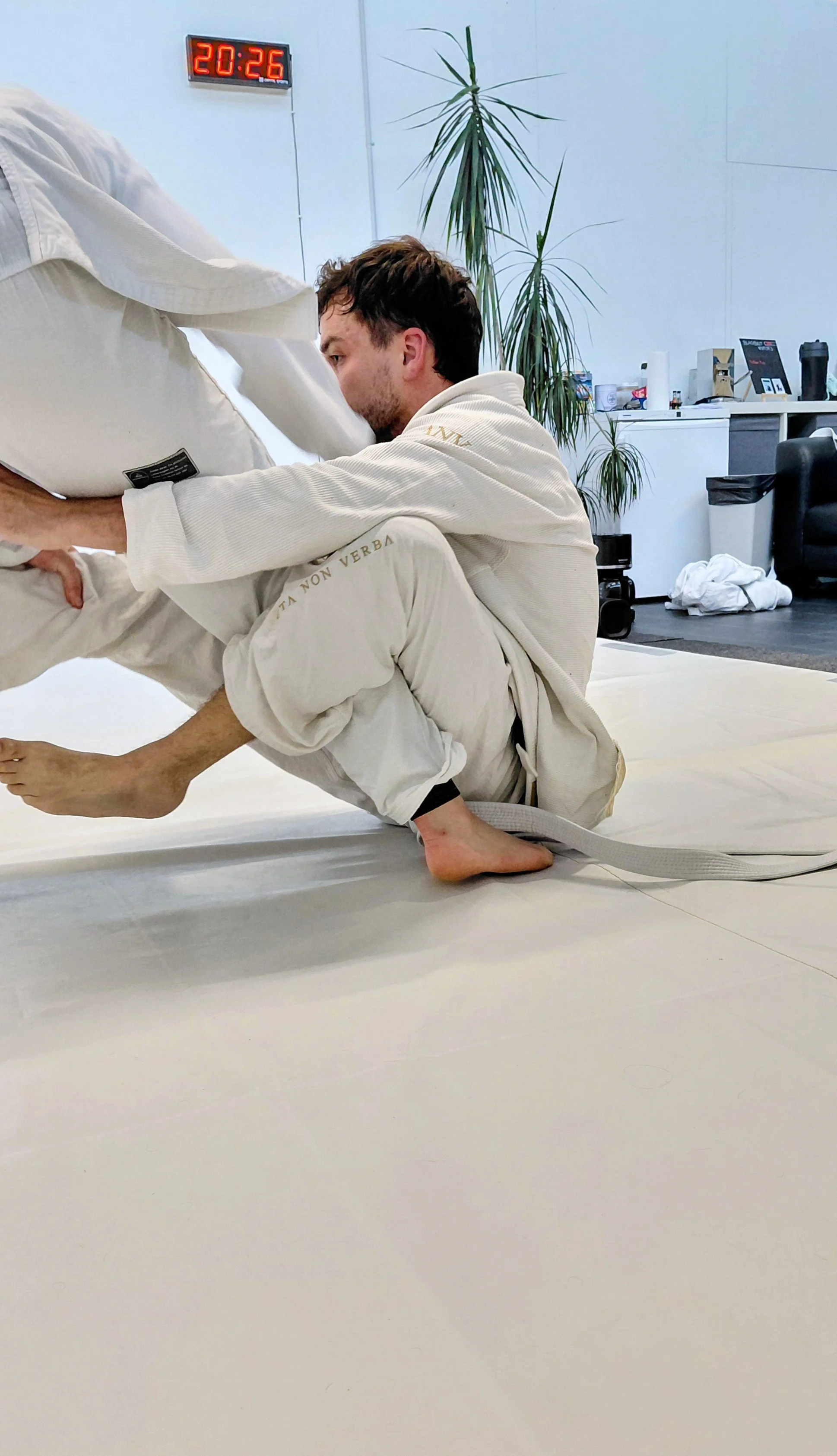 🥋 Gi vs No-Gi – was ist eigentlich der Unterschied?