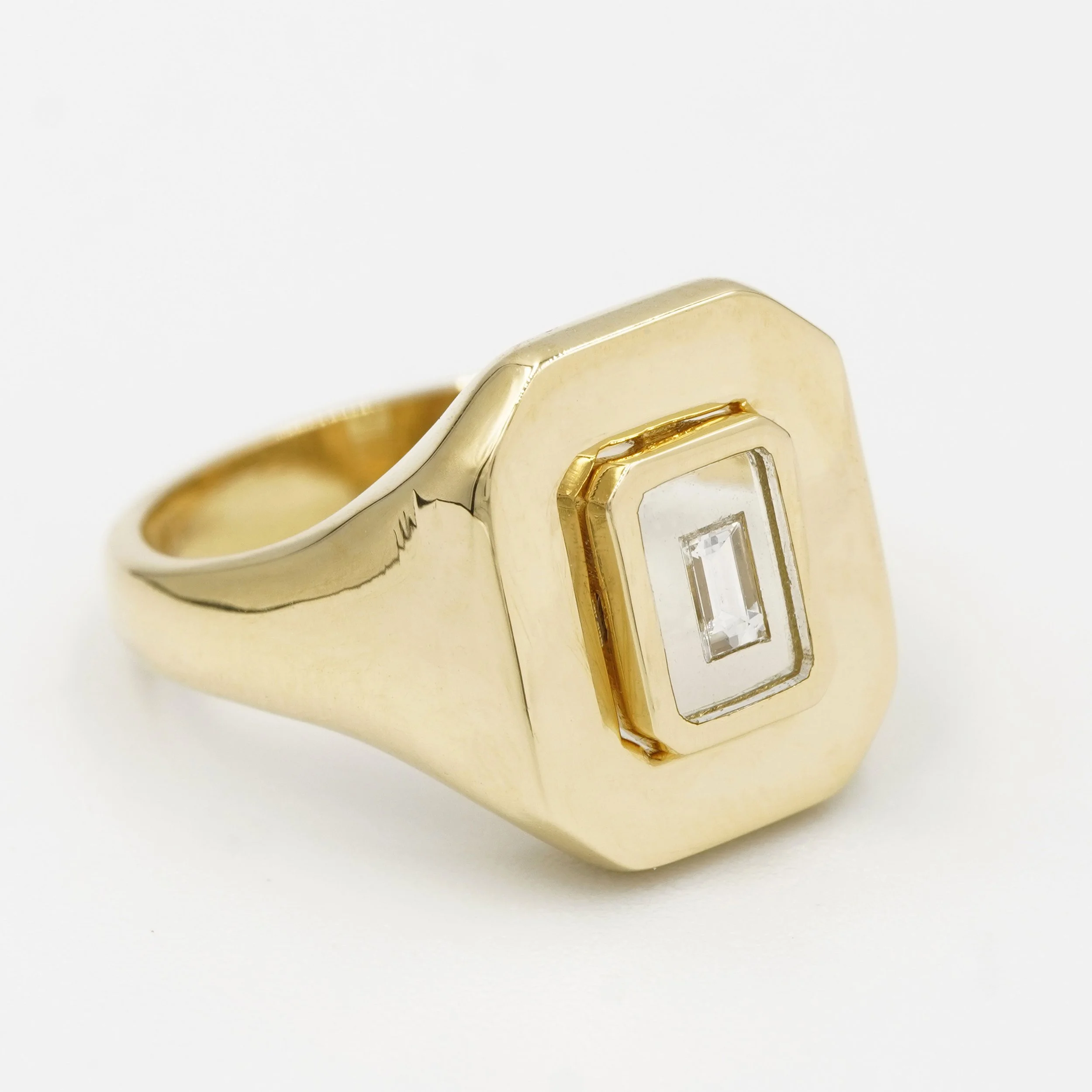 ‘‘Chevalier Baguette“ Ring