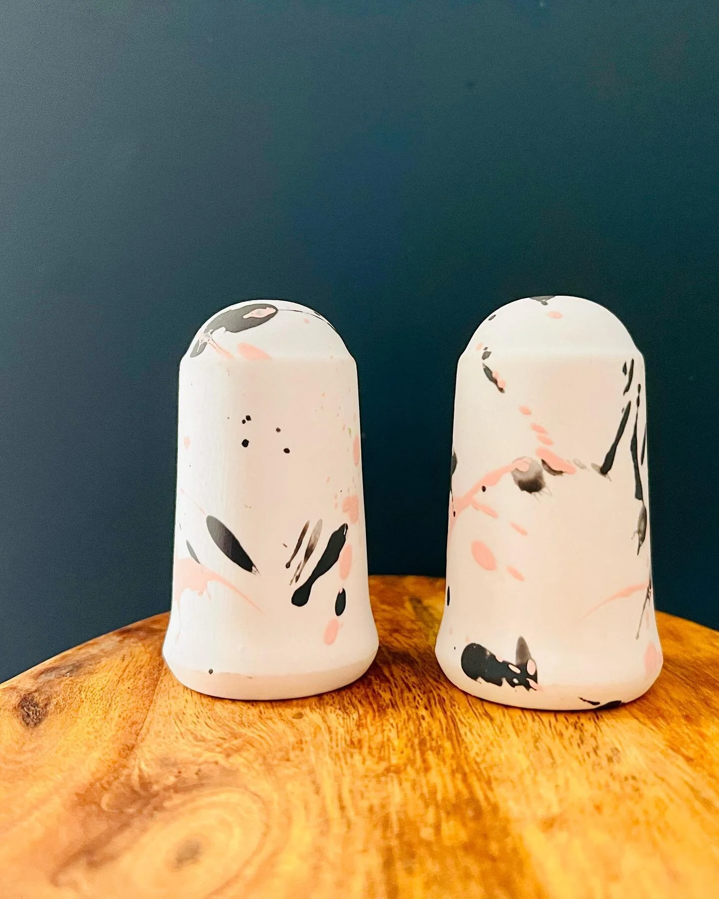 Yesterday we were busy decorating&hellip; how cute are these fine bone china salt and pepper pots 🫶🏼💜 Can&rsquo;t wait to see these fresh new colours fired &amp; glazed. #pottery #handmade #paint #stokeontrent #ceramics
