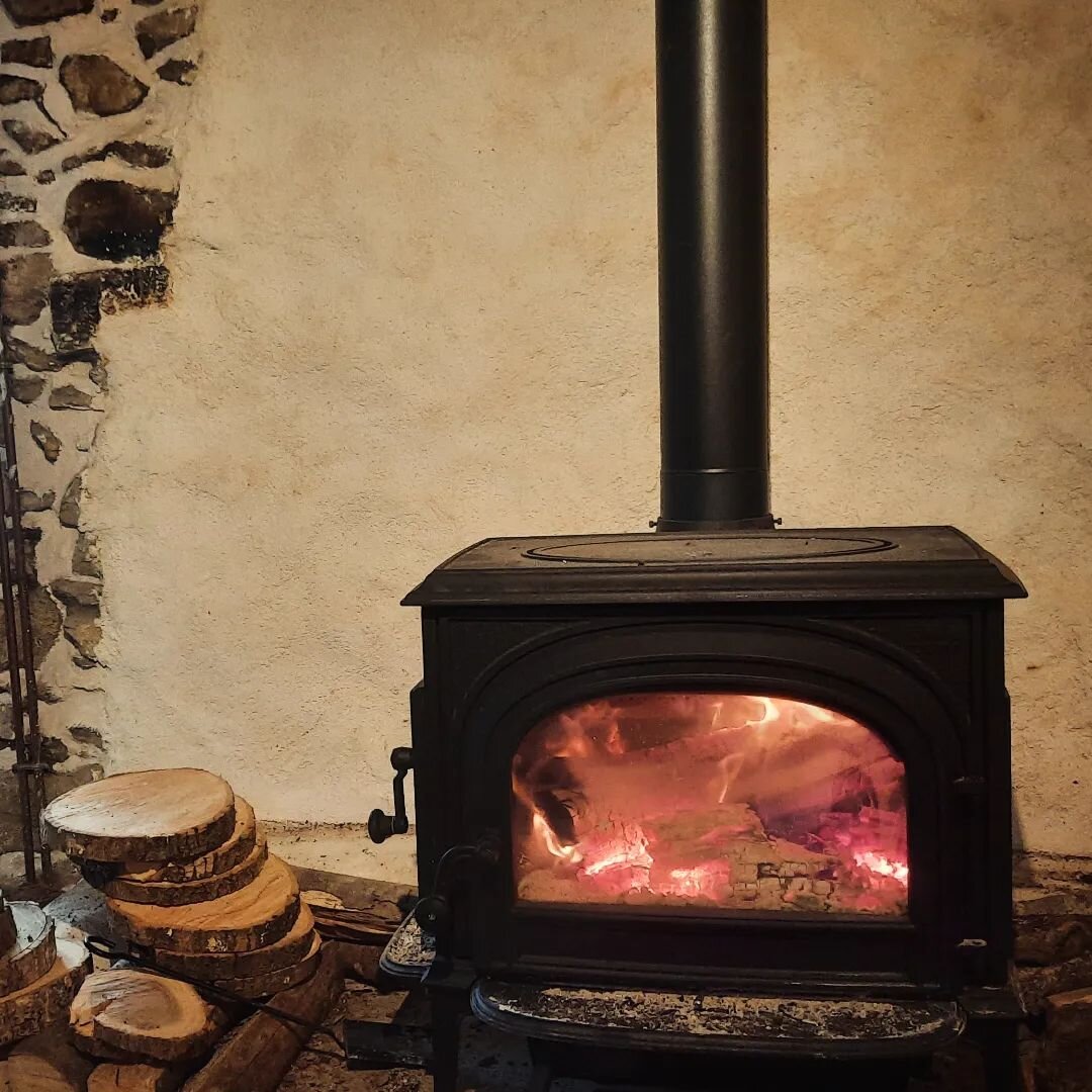 Quoi de mieux qu'un bon Jotul pour se r&eacute;chauffer en hiver ? :)