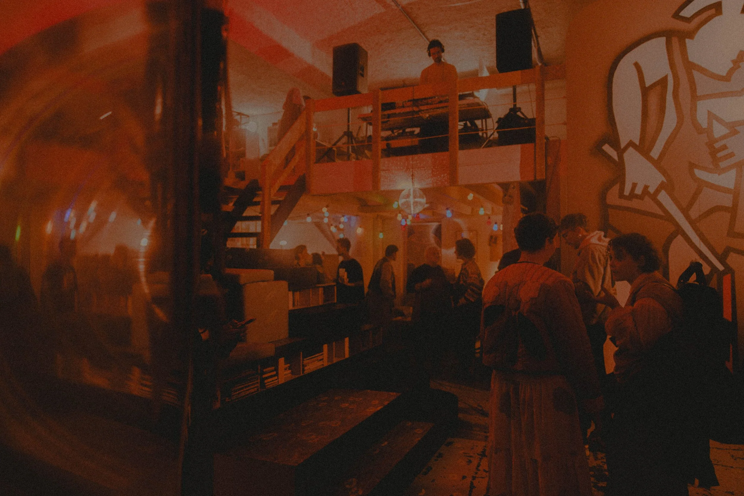 9V6A0603.jpg