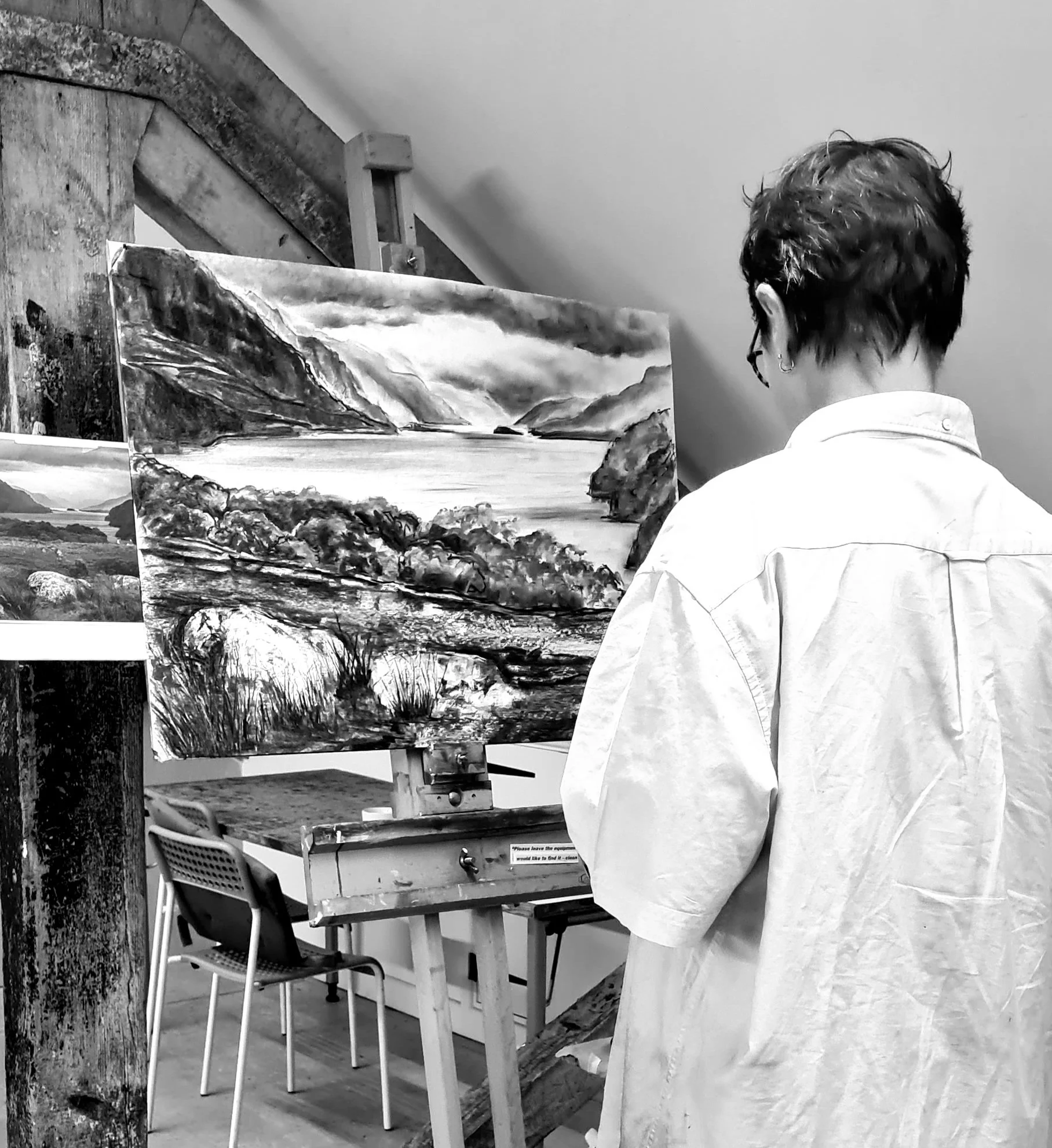 Wendy Rhodes, Charcoal drawing, Drawing courses, coirses, charcaol courses, learn to draw with charcoal, charcoal drawing, courses at Jacksons Art, Stroud Art Courses, Stroud At classes