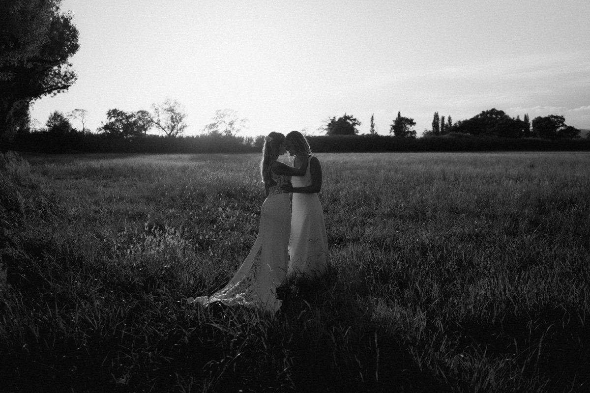 photographe-mariage-marseille-seance-couple-noir-blanc.jpg