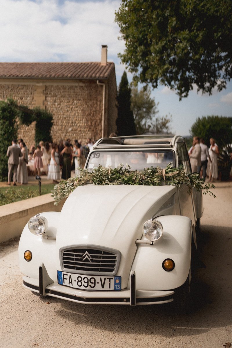 photographe-mariage-marseille-voiture-vintage-2.jpg