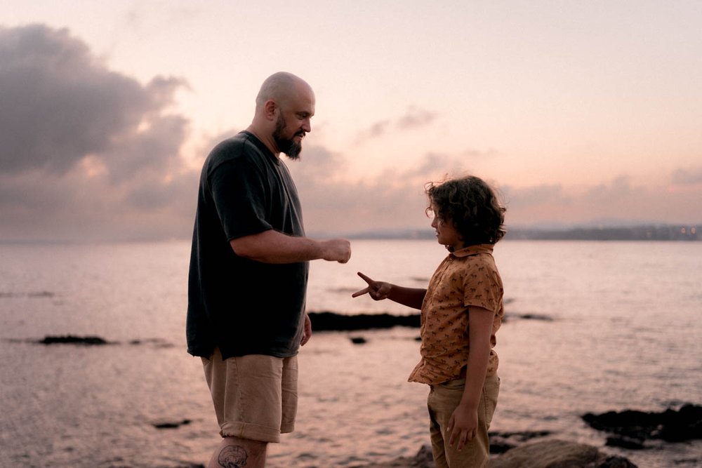 photographe-famille-jeu-plage.jpg