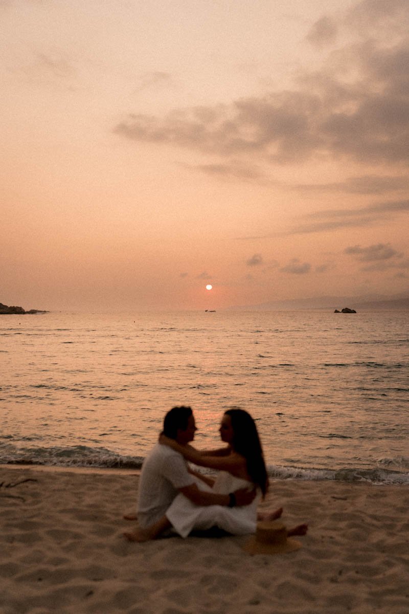 photographe-couple-coucher-soleil-corse-mer.jpg
