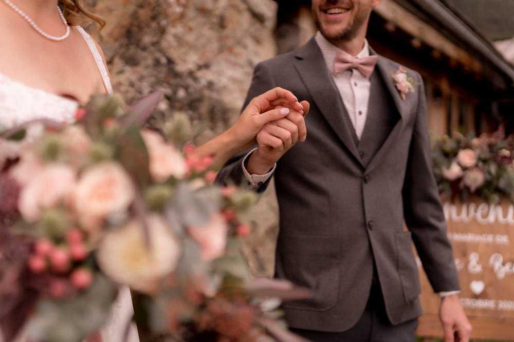 mariage-montagne-detail-couple.jpg