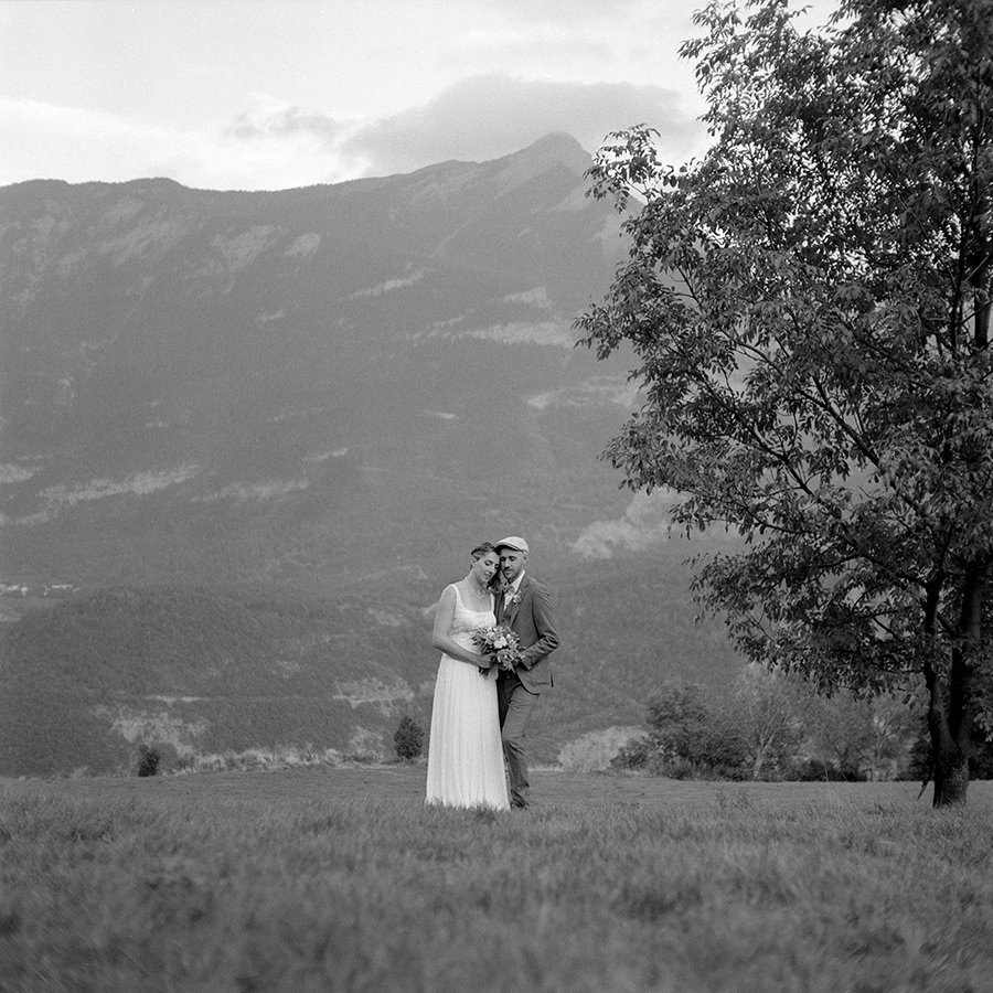 mariage-montagne-argntique-noir-blanc.jpg