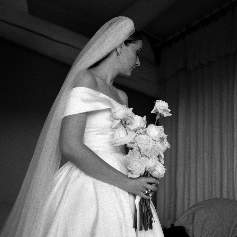 mariage-moderne-photographe-argentique-noir-blanc-.jpg