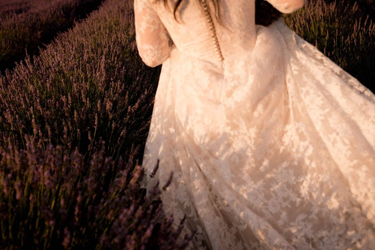 mariage-petit-comite-provence-lavande.jpg