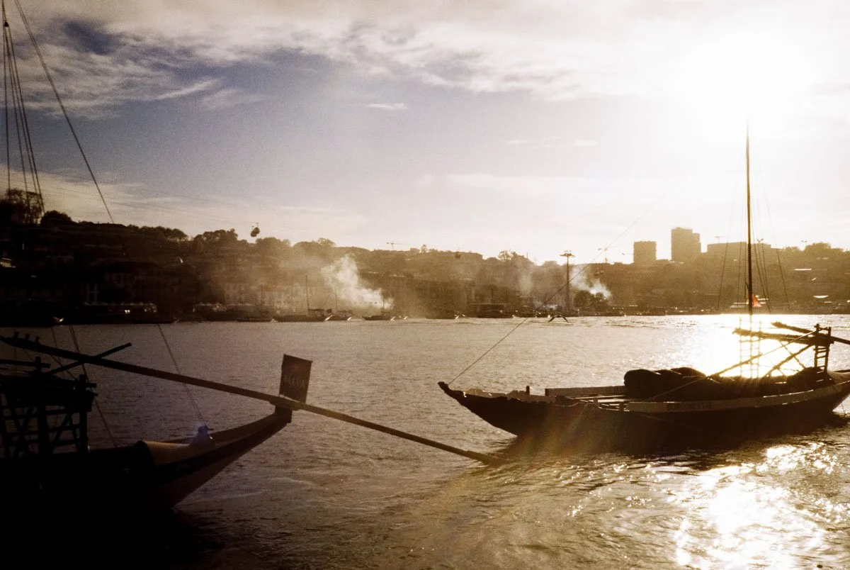 voyage-portugal-photo-argentique-bateau-porto.jpg
