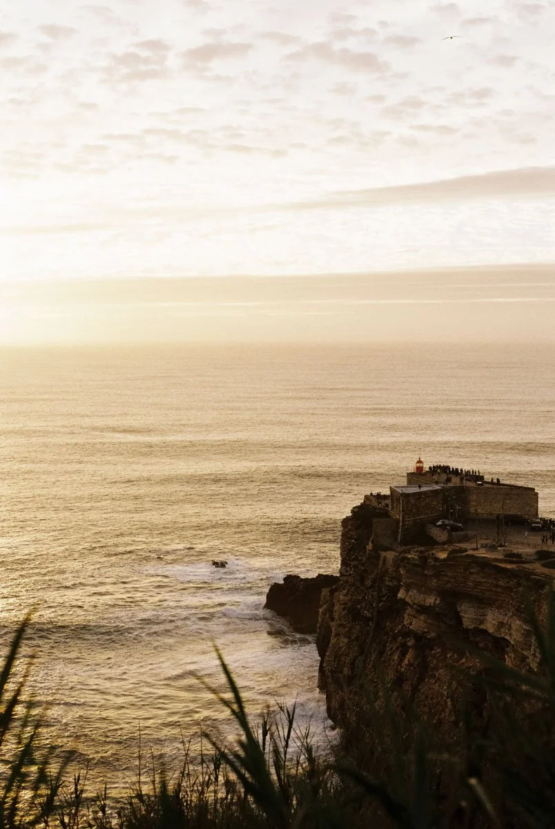 voyage-portugal-photo-argentique-nazareth-surf.jpg